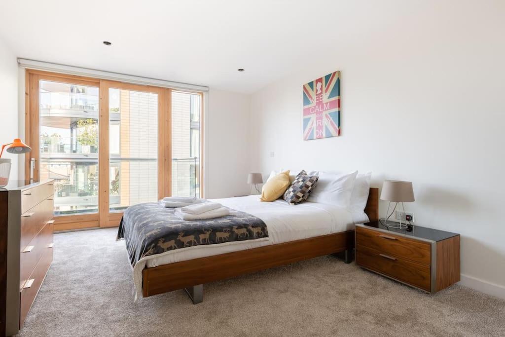 Modern & Comfortable Flat - Tobacco Dock - Wapping Appartement *
