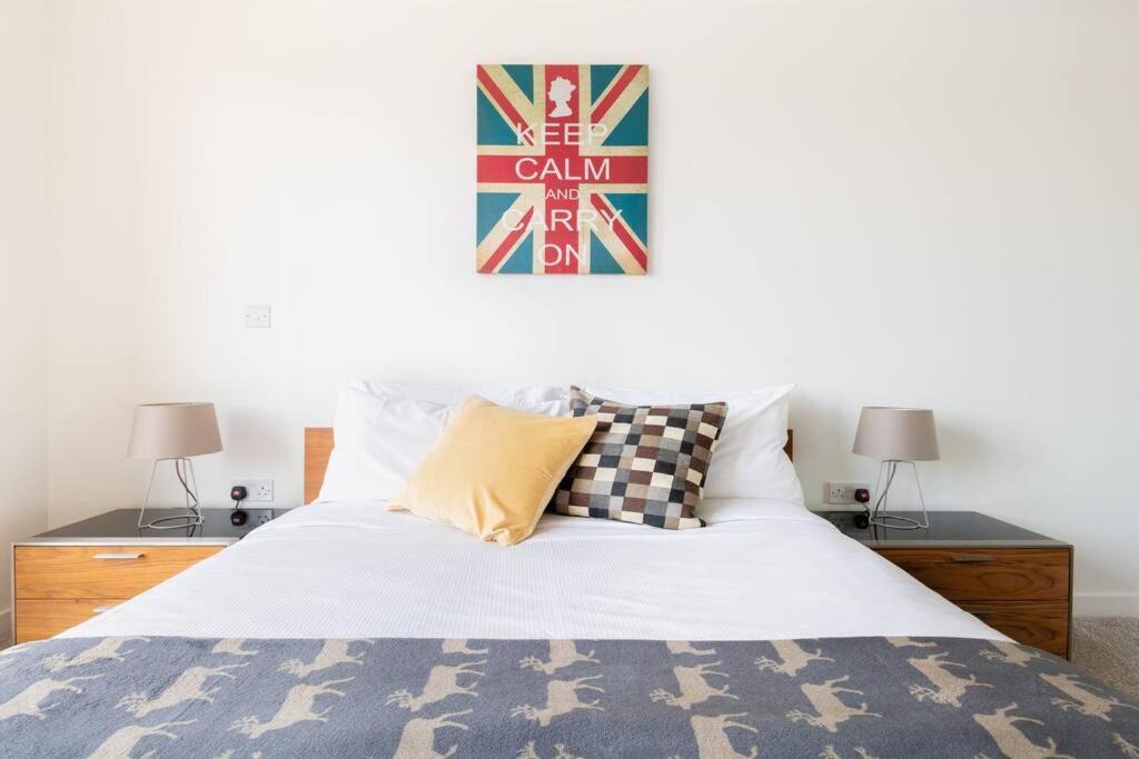 Modern & Comfortable Flat - Tobacco Dock - Wapping * Londres