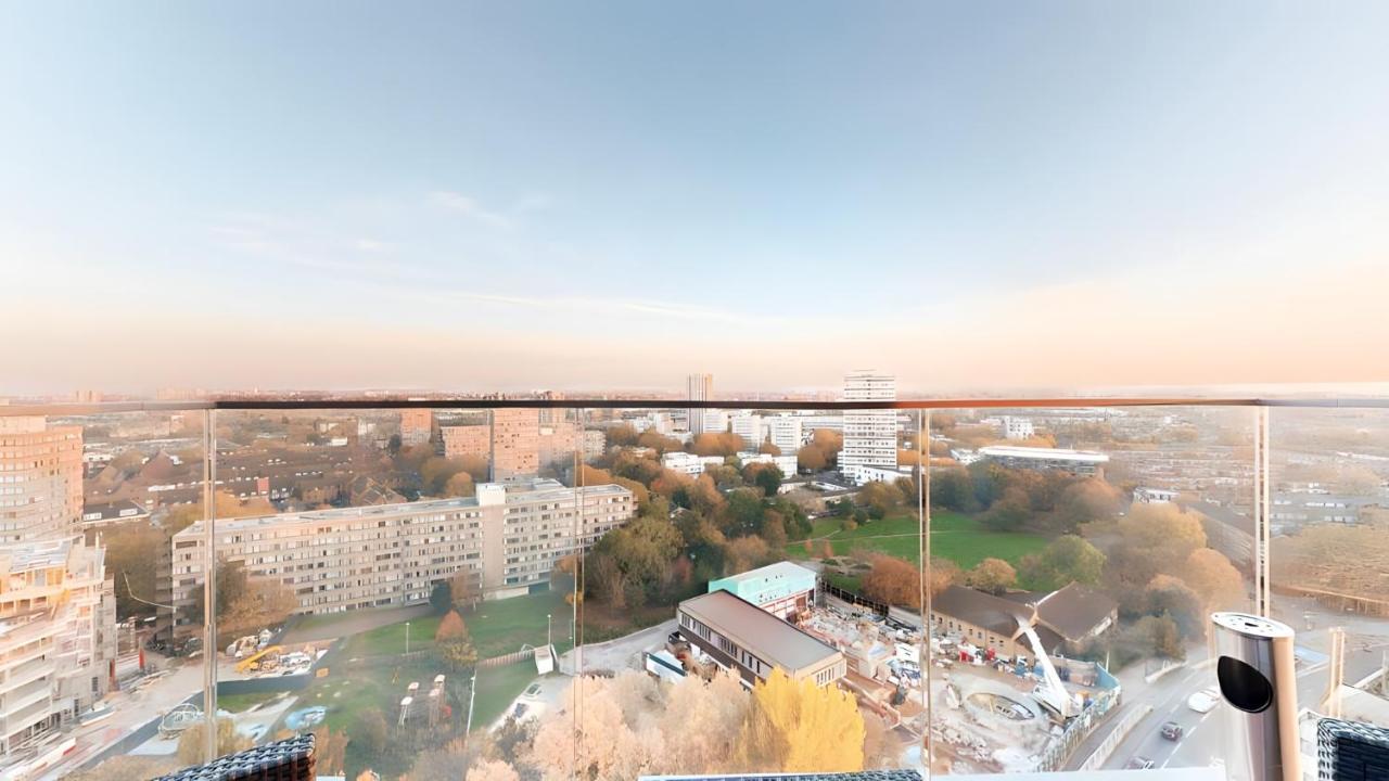Apartamento View 2-bed Battersea Penthouse - Underground Parking Londres