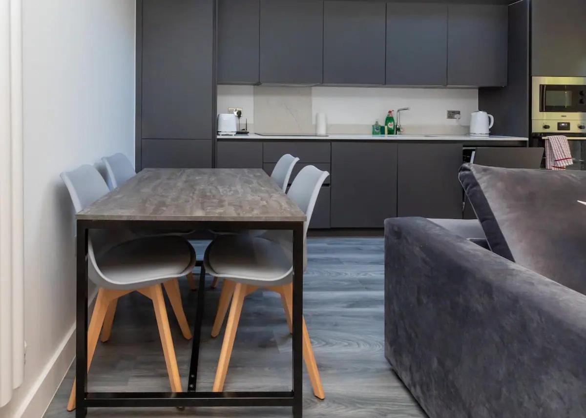 Stylish 2-bed Flat In The Heart Of West Hampstead