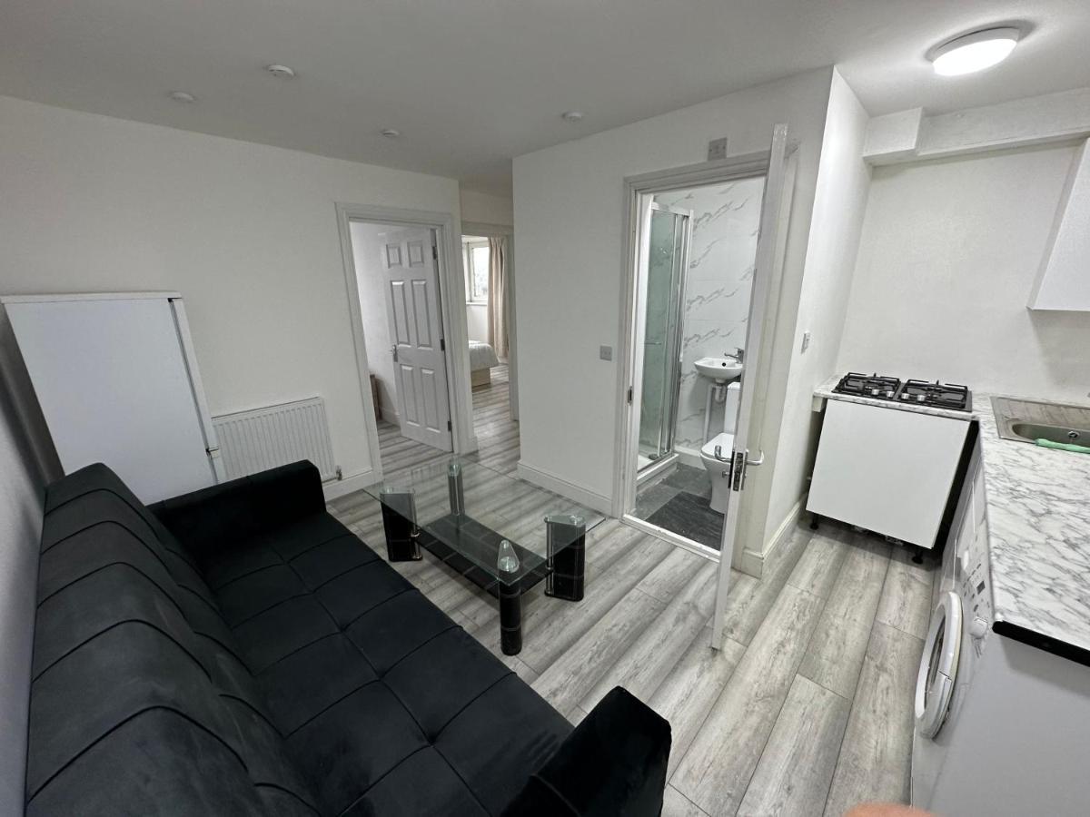 3 Bedroom Bayswater Apartamento *
