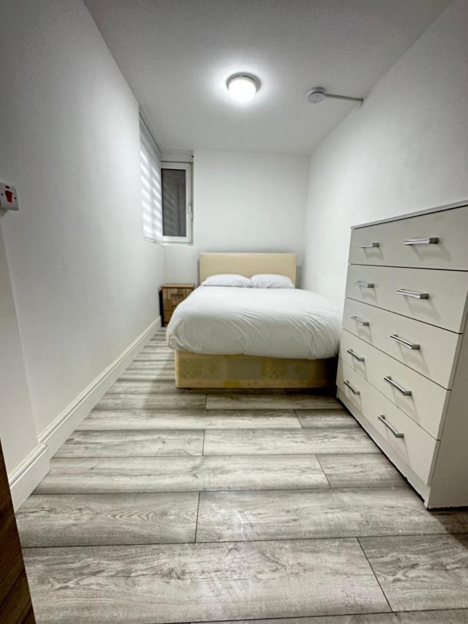 3 Bedroom Bayswater * Londres