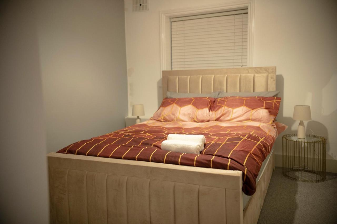 Apartment Very Cosy Near Westfield, Stratford