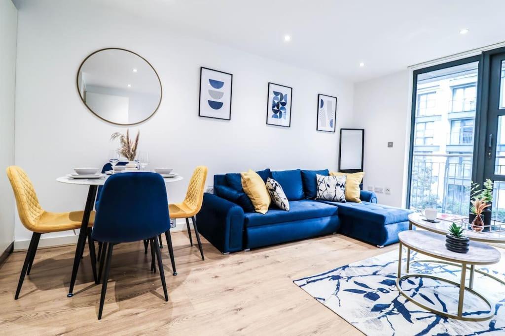 Appartement Canary Wharf-10% Discount-fibre Wifi-5mins To Tube