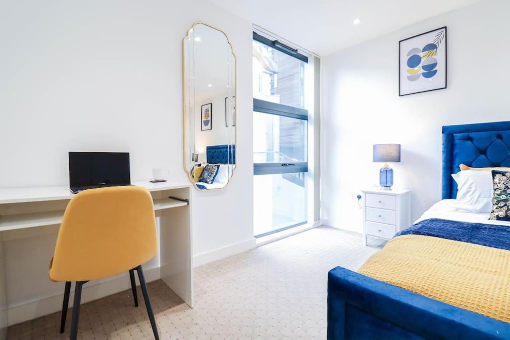 Appartement Canary Wharf-10% Discount-fibre Wifi-5mins To Tube *
