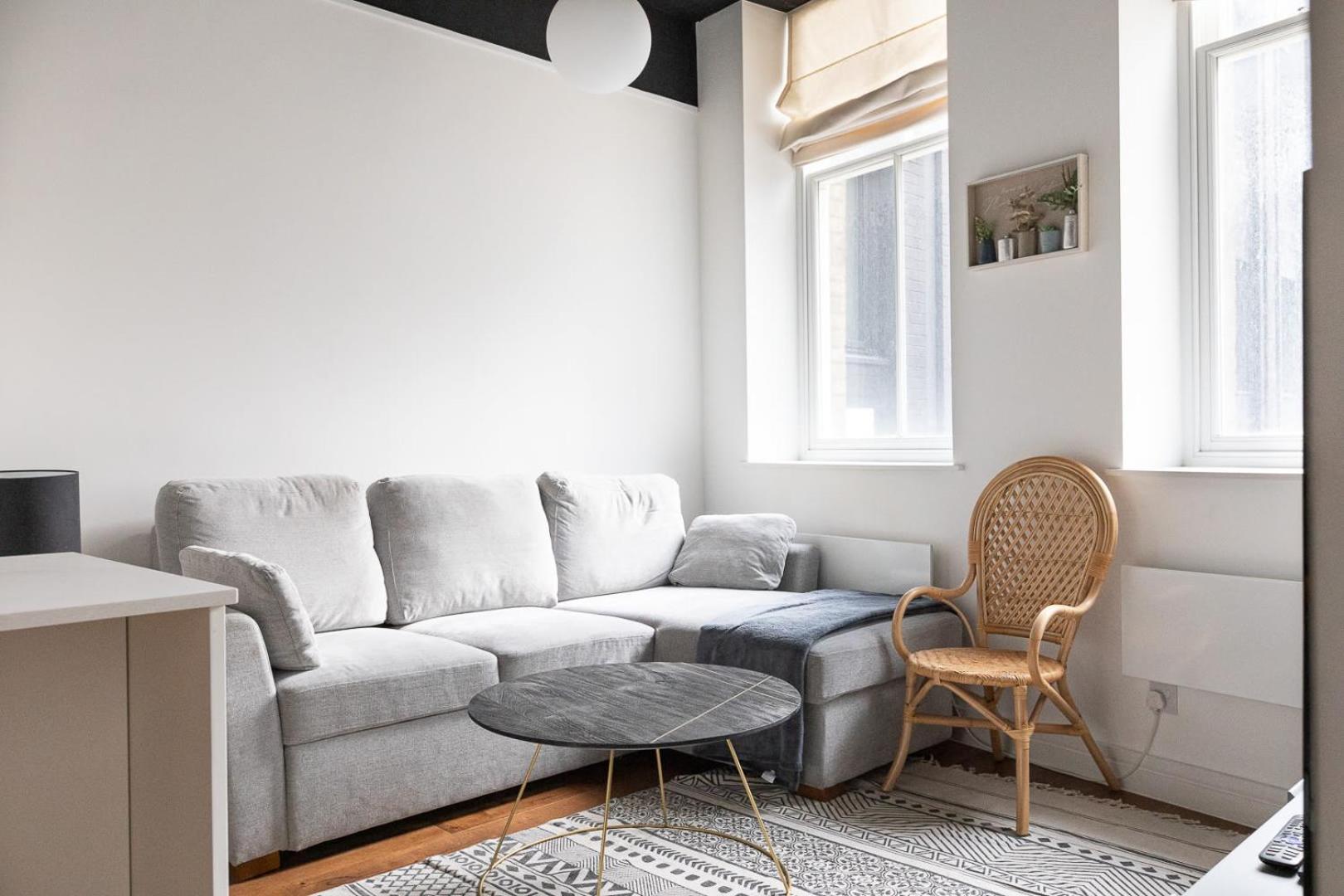 Luxury 1 Bed Covent Garden Holborn Apartment
