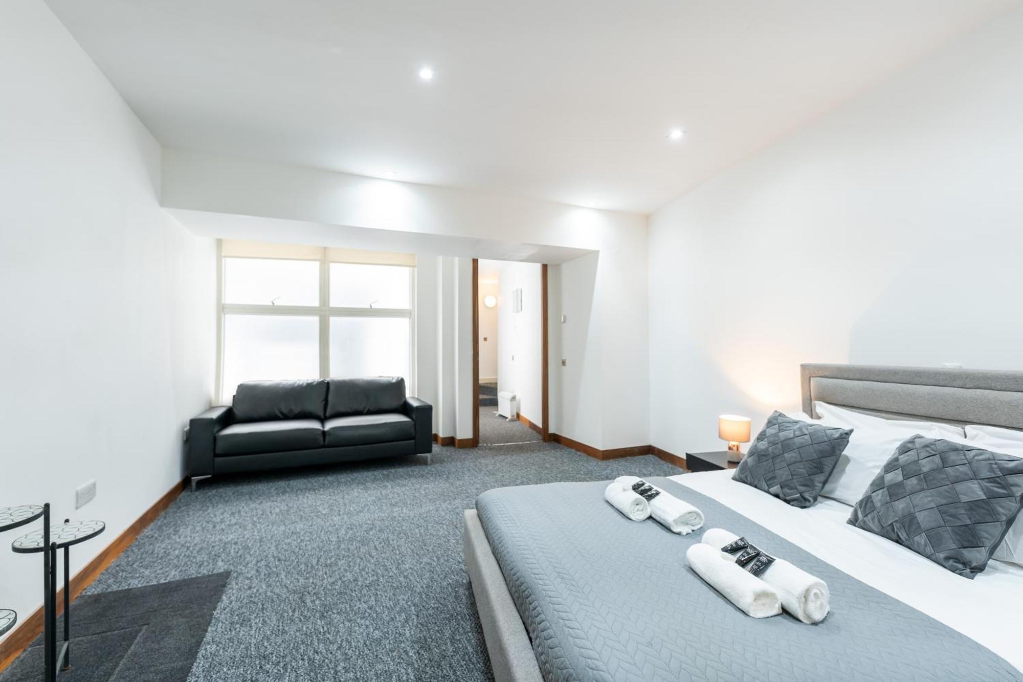 Luxury 2 Bedroom Flat In Bell Street