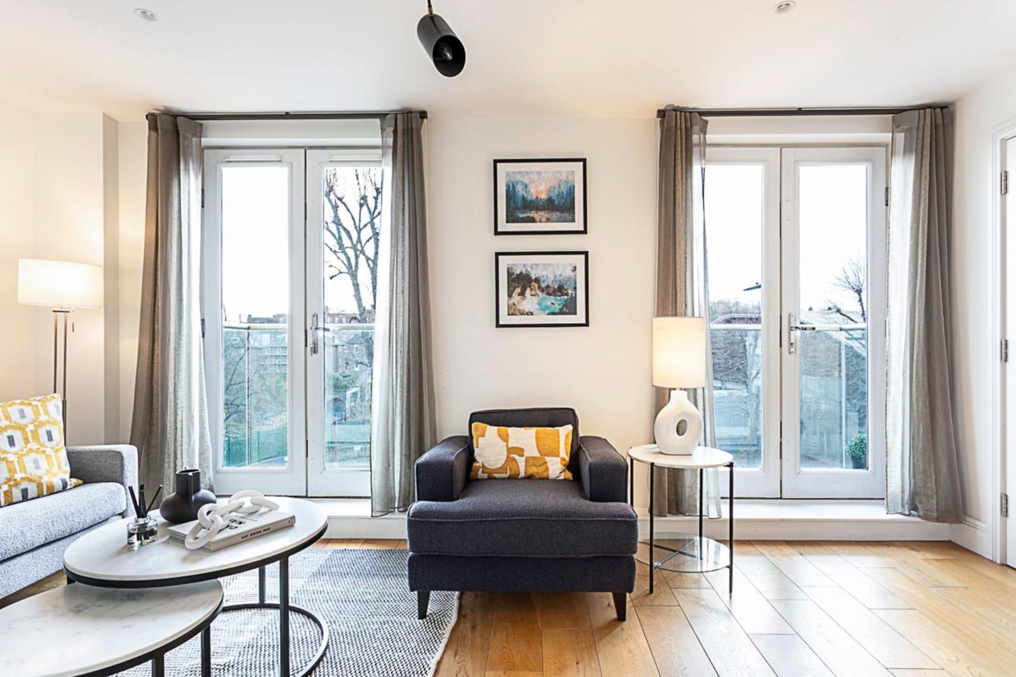 Tranquil Belsize Park Haven With Stunning Views Londres