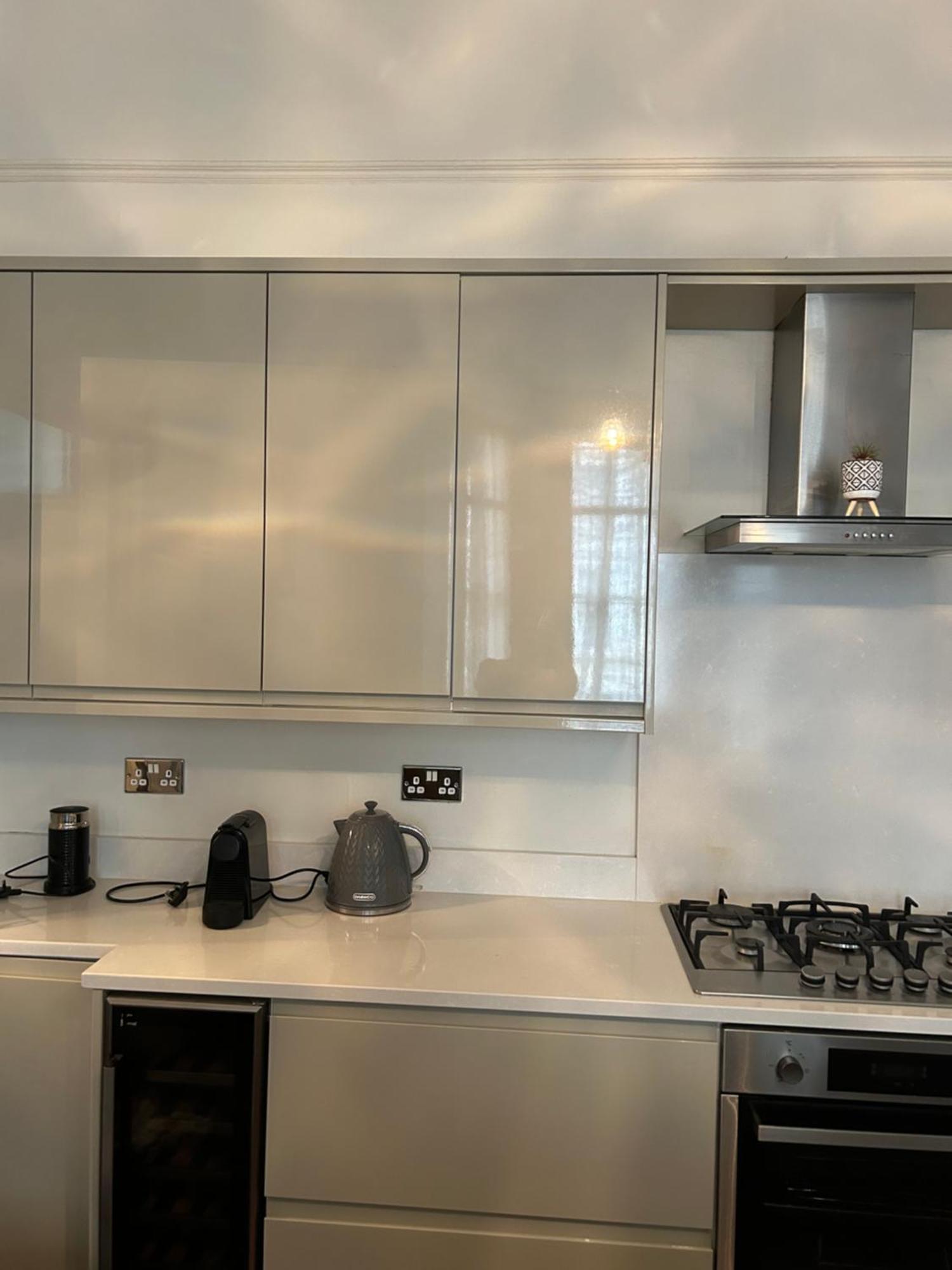 Apartment Stunning Holland Park- Sleeps 6 *