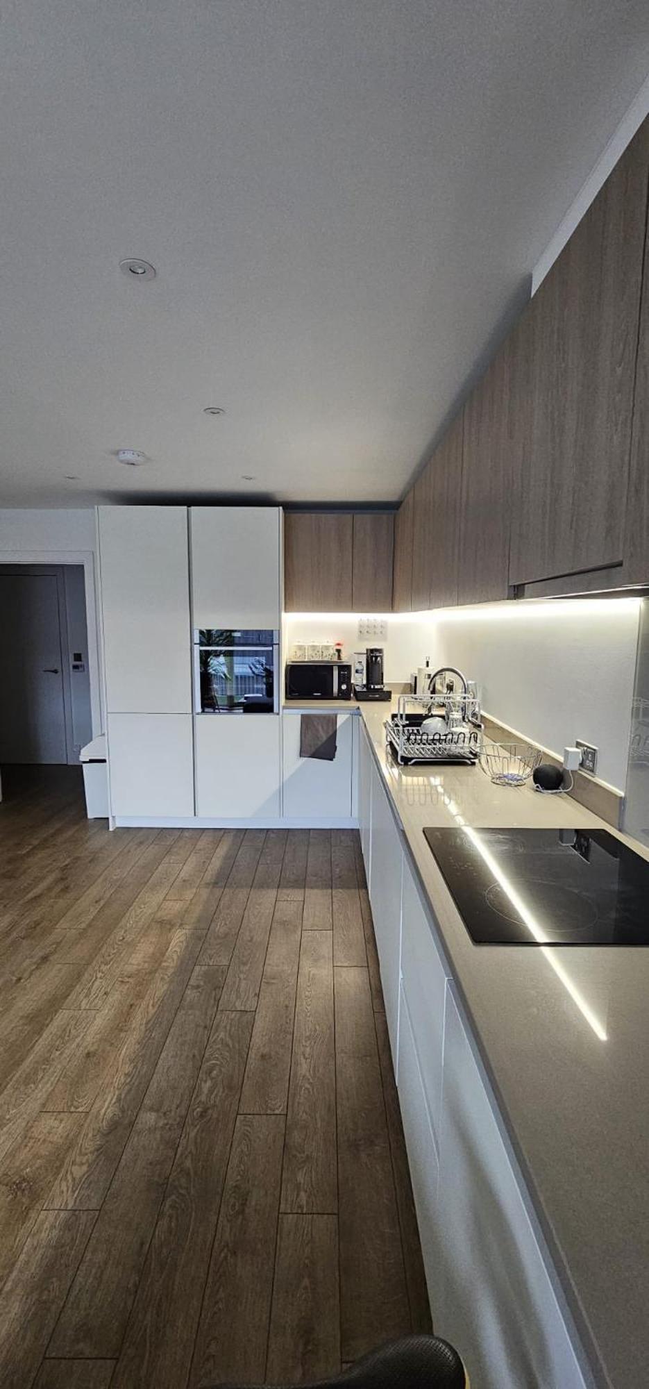 A Spacious Double In Bromley-by-bow * Londen
