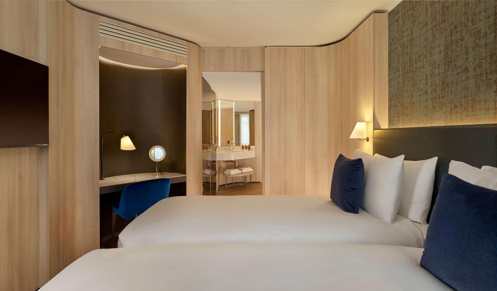 Hotel The Westminster London, Curio Collection By Hilton Londres