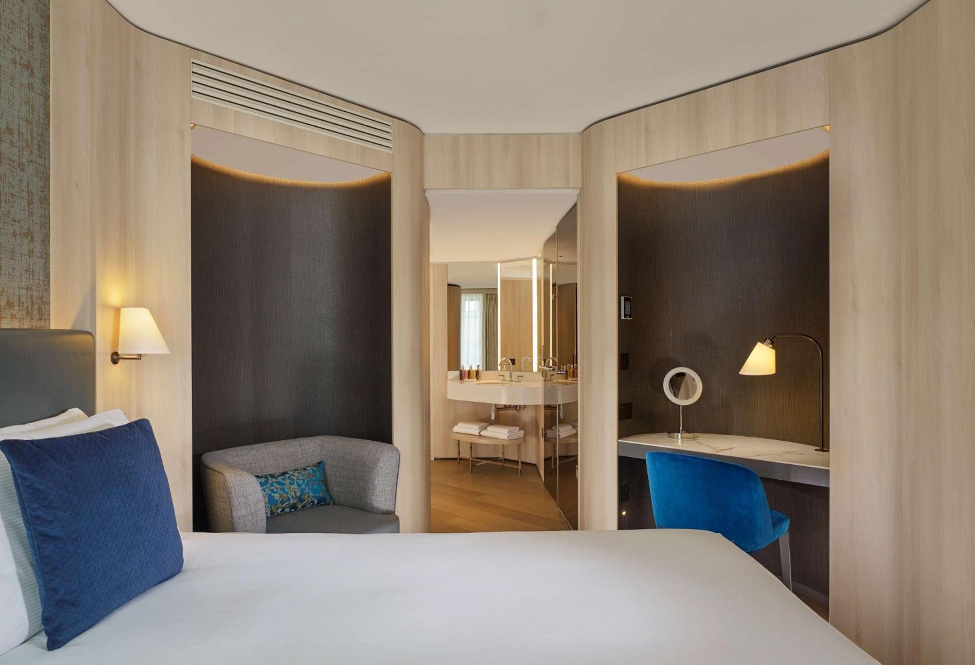 The Westminster London, Curio Collection By Hilton Hotel 4*