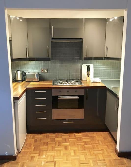 Victoria Park 1 Bedroom Flat Londres