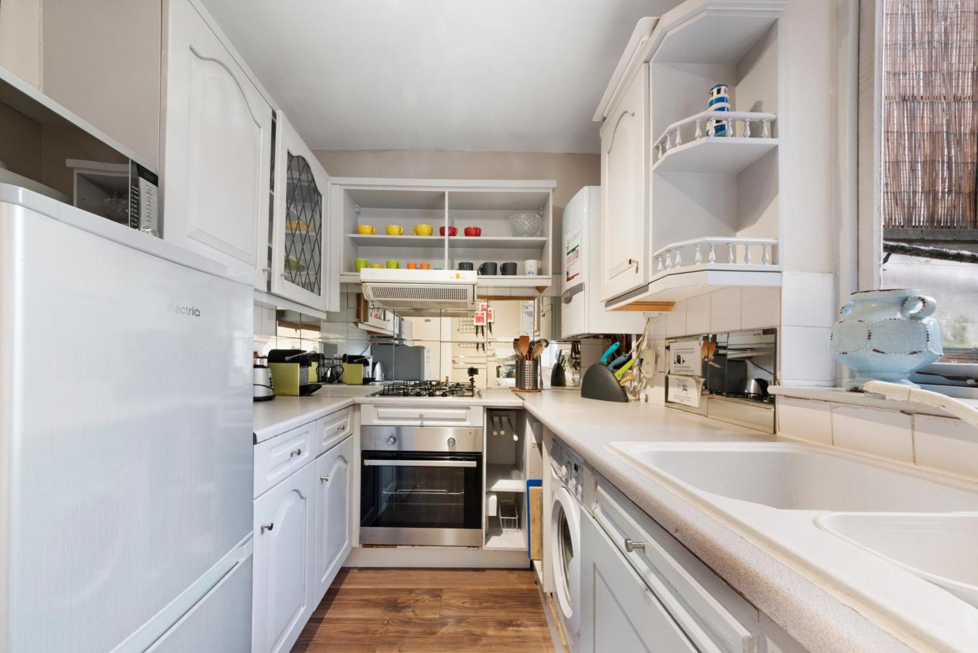 Flat 1 - 2 Bedrooms And Private Terrace Appartement *