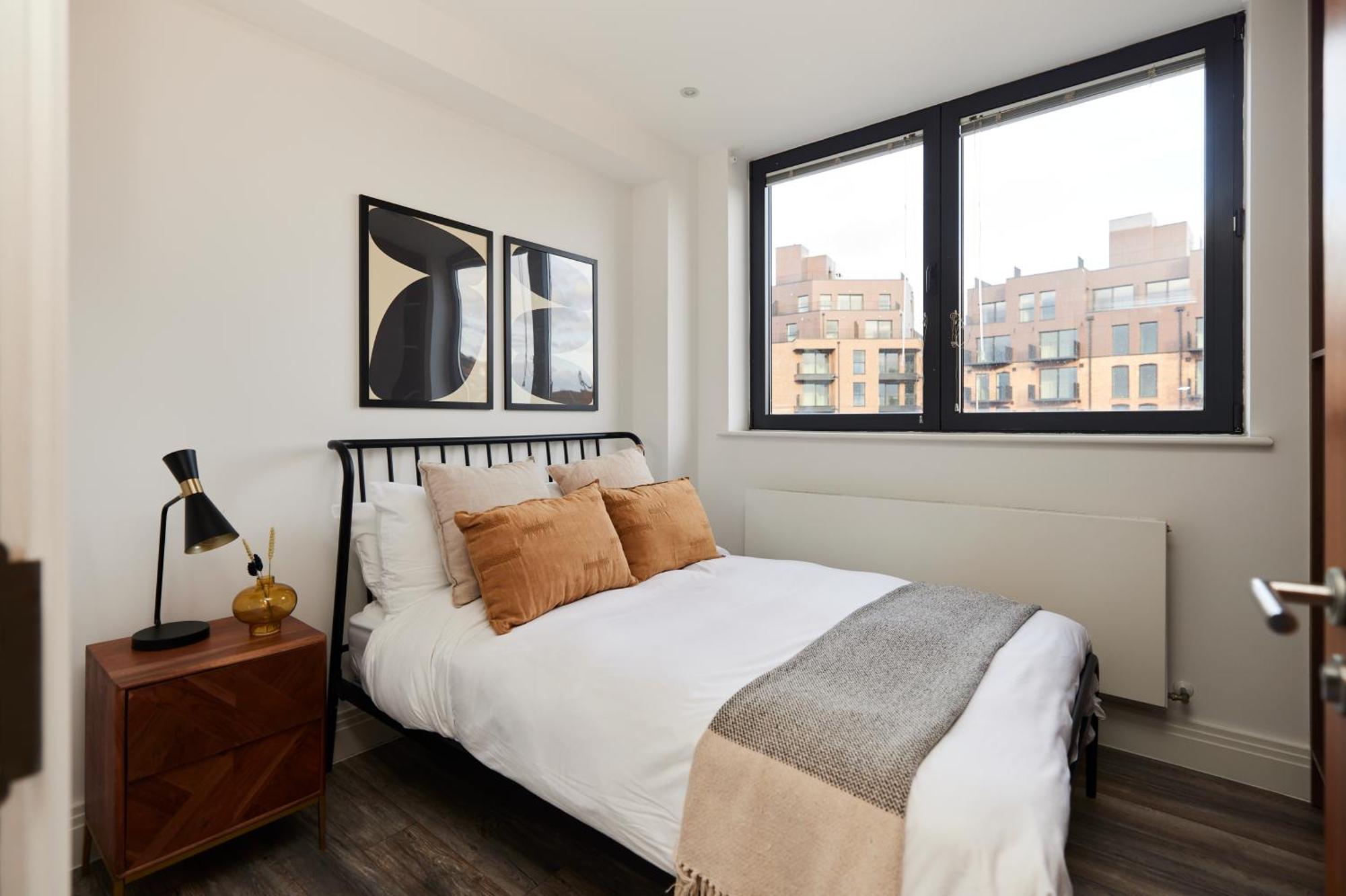 The Wembley Hideaway - Bright 2bdr Flat Apartment *