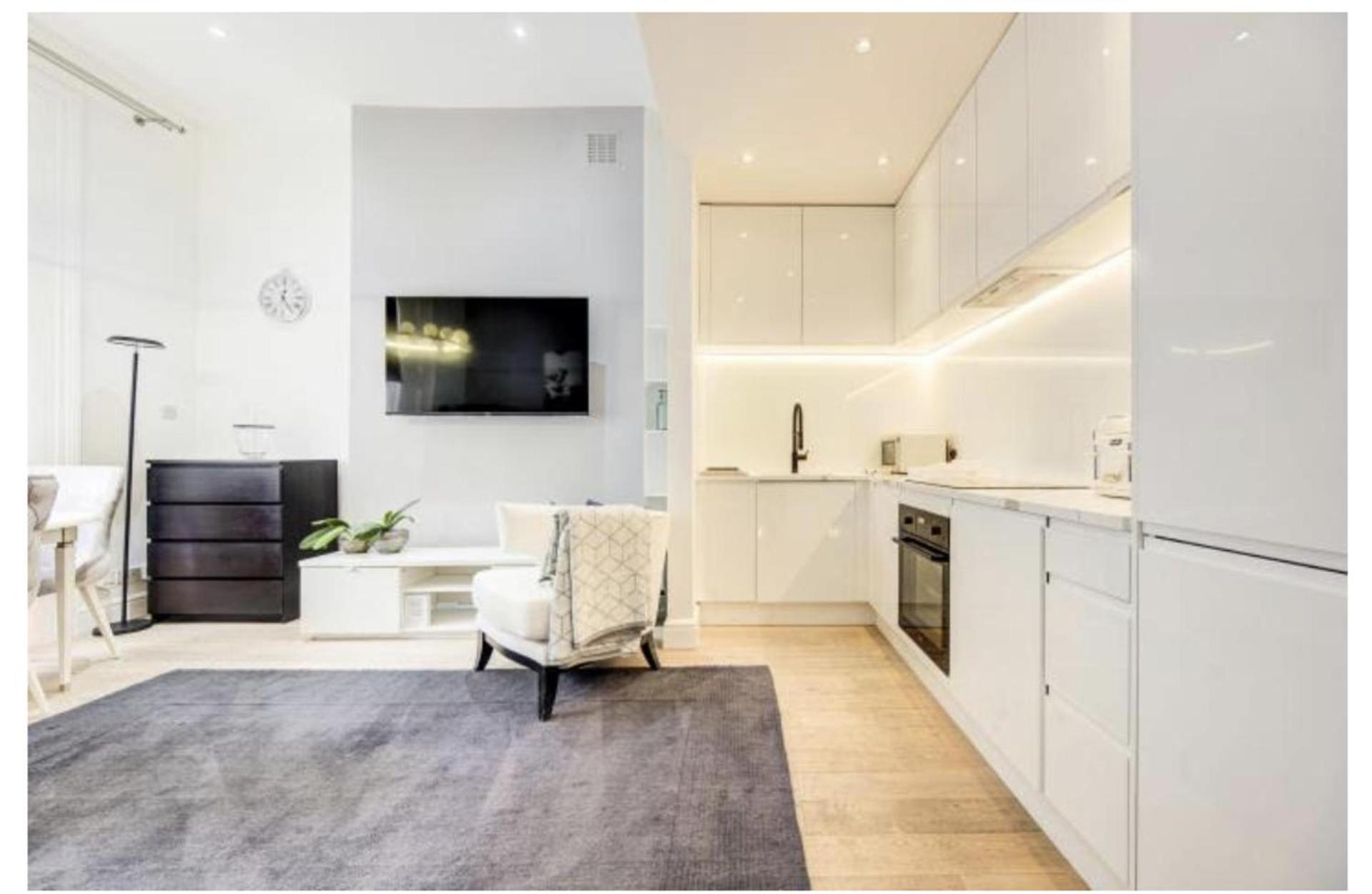 Chelsea - 2bed - Sleeps 4 - Pet Friendly Appartement Londres