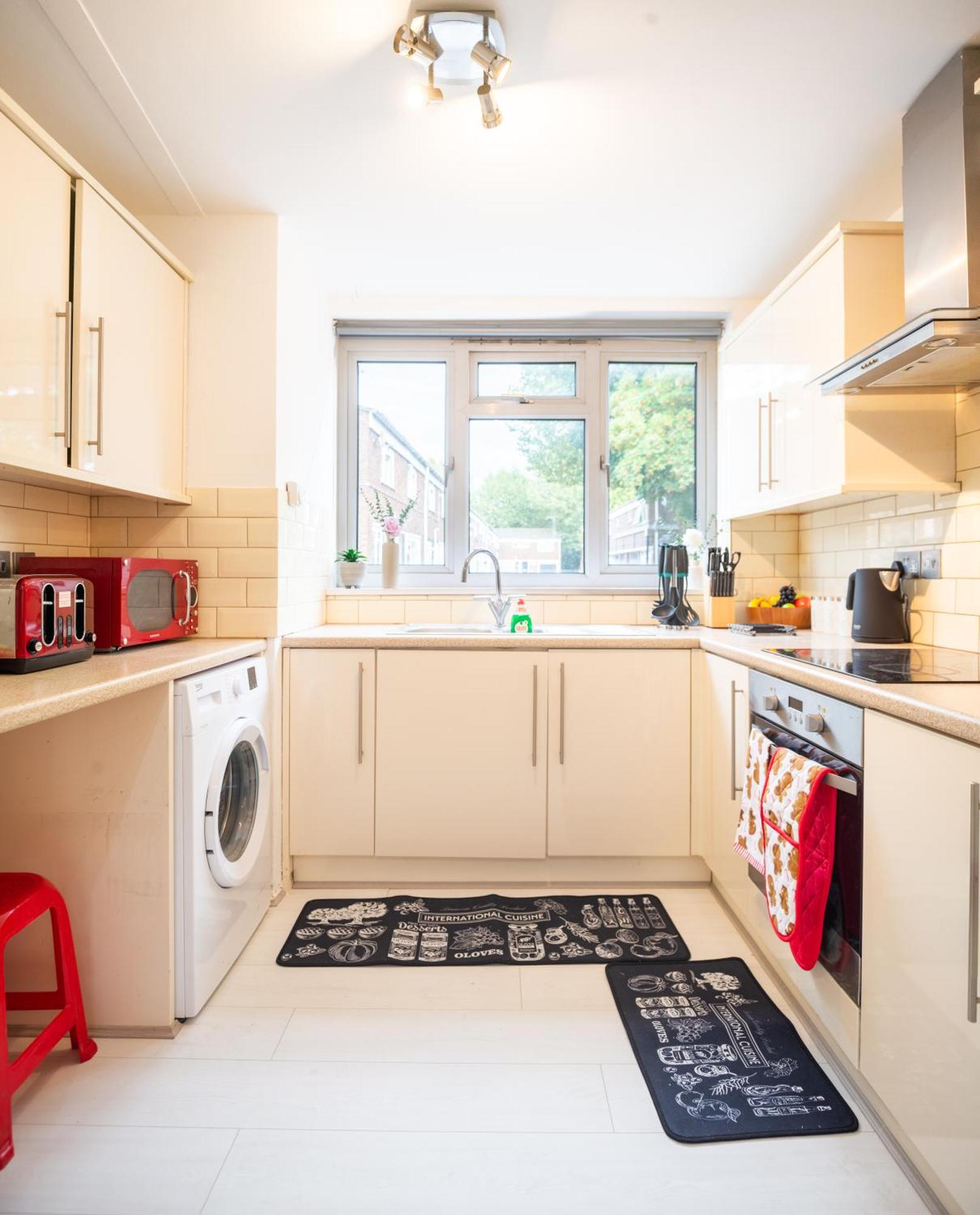 Spacious House Near Kings Cross Ferienhaus London