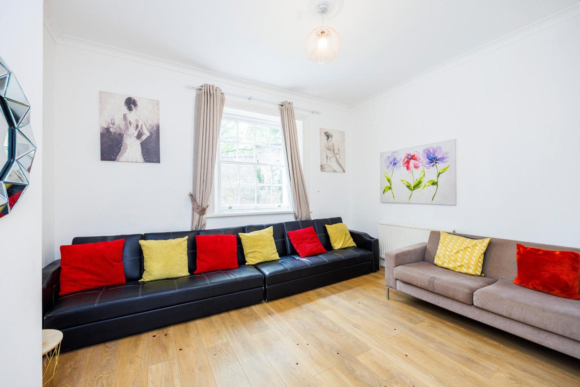 Apartahotel Mansion House With Spacious Close To Excel And Canarywharf