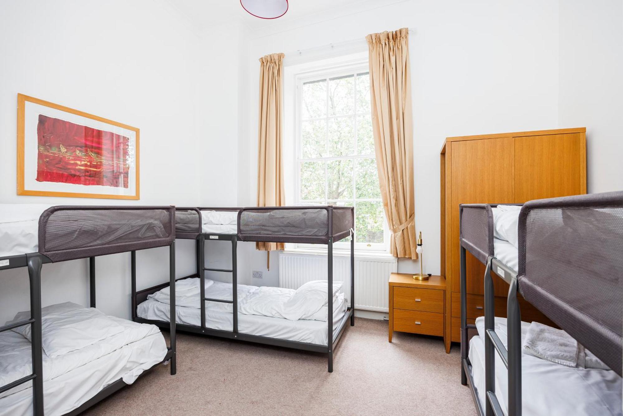 Mansion House With Spacious Close To Excel And Canarywharf *