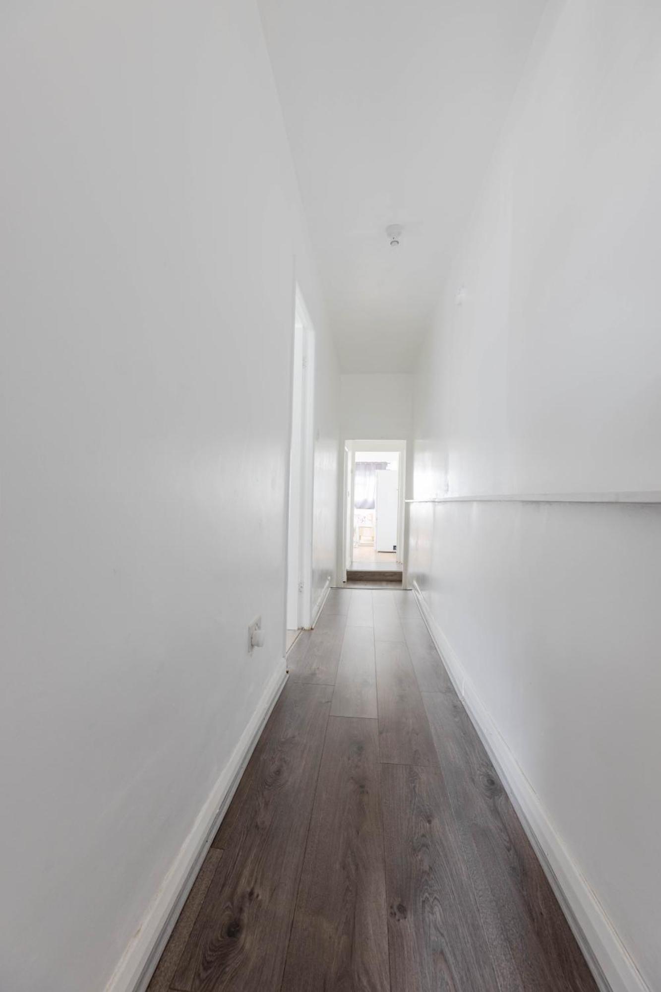 Cosy 2 Bedroom Near Wembley, Garden, Late Check In Appartement *