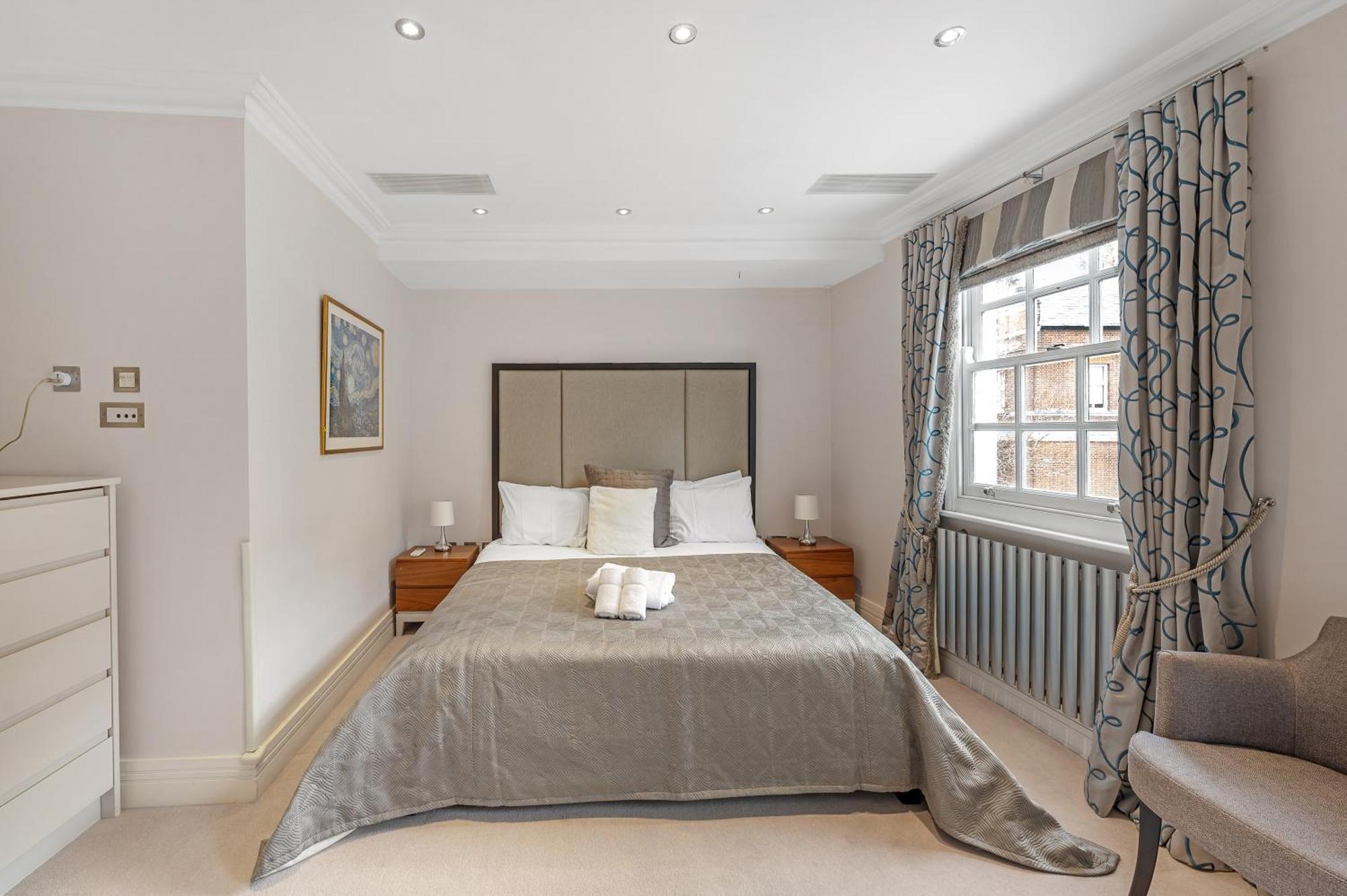 Casa Italia Near Sloane Square - Ac Bedrooms * Londres