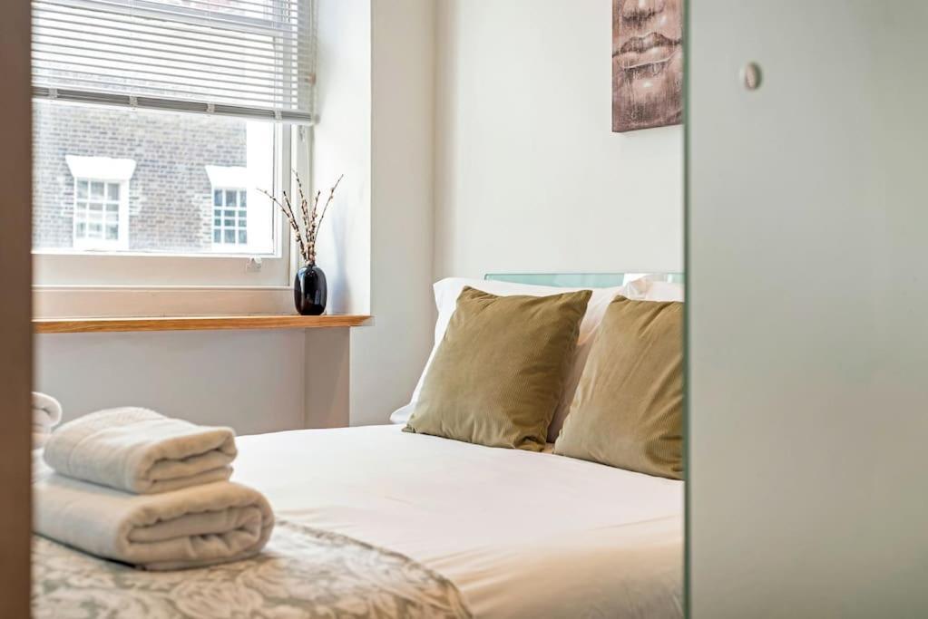 Apartamento 1 Bedroom Edgeware Retreat