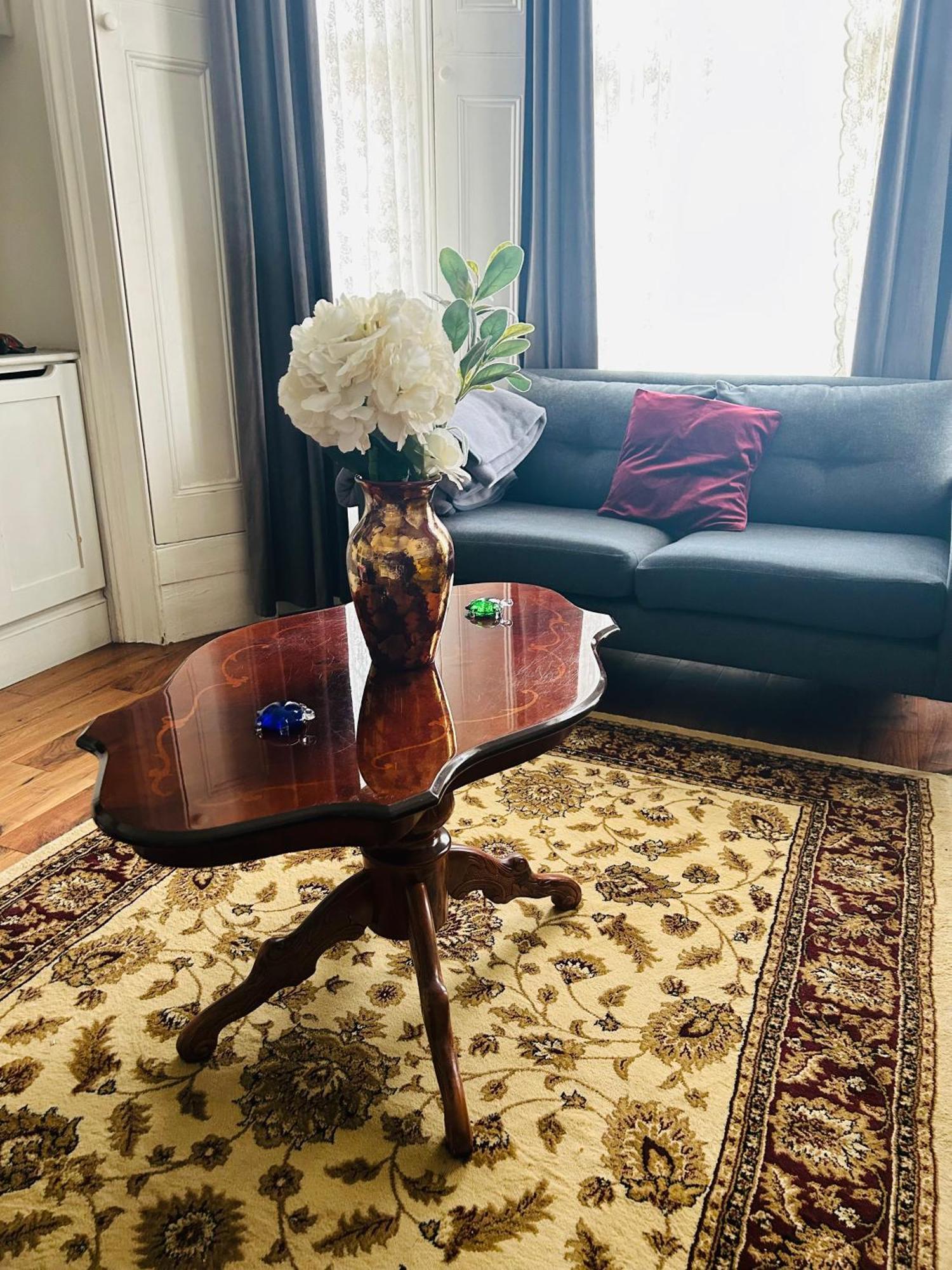 Stunning Holland Park- Sleeps 6 Apartment *