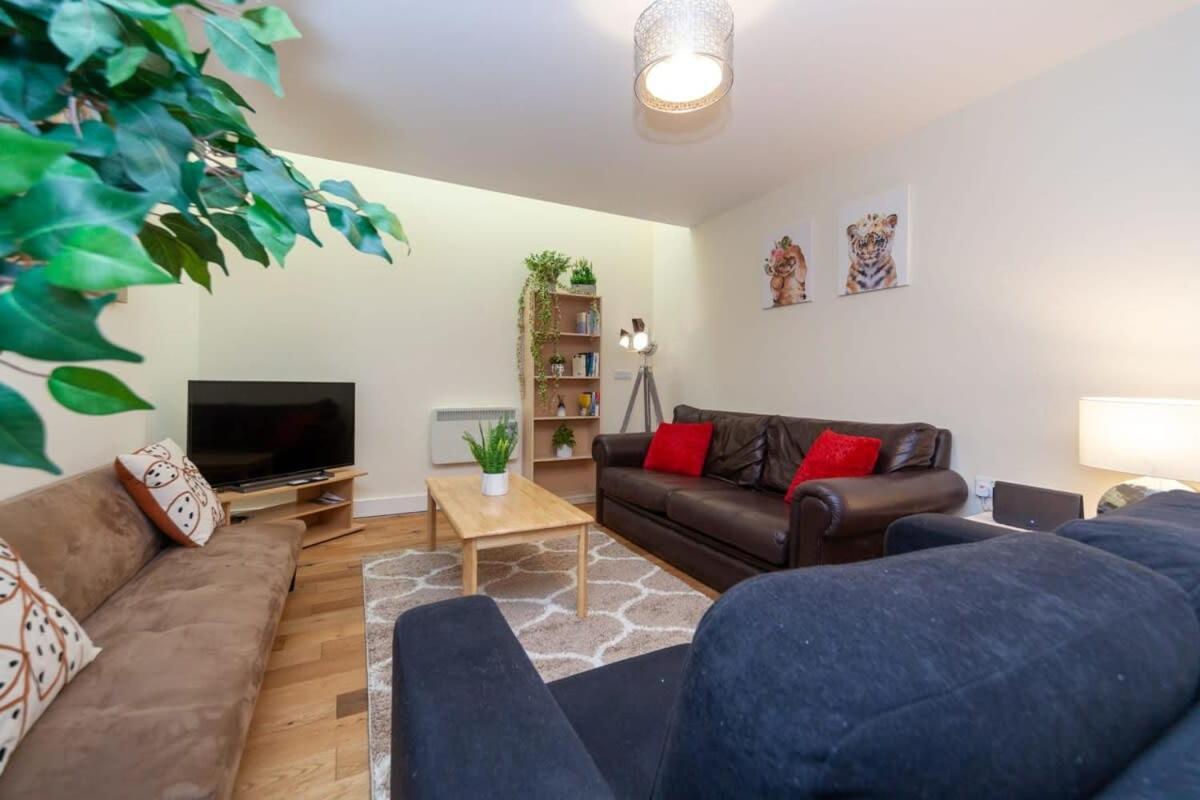 Characterful 2 Bedroom In Brixton
