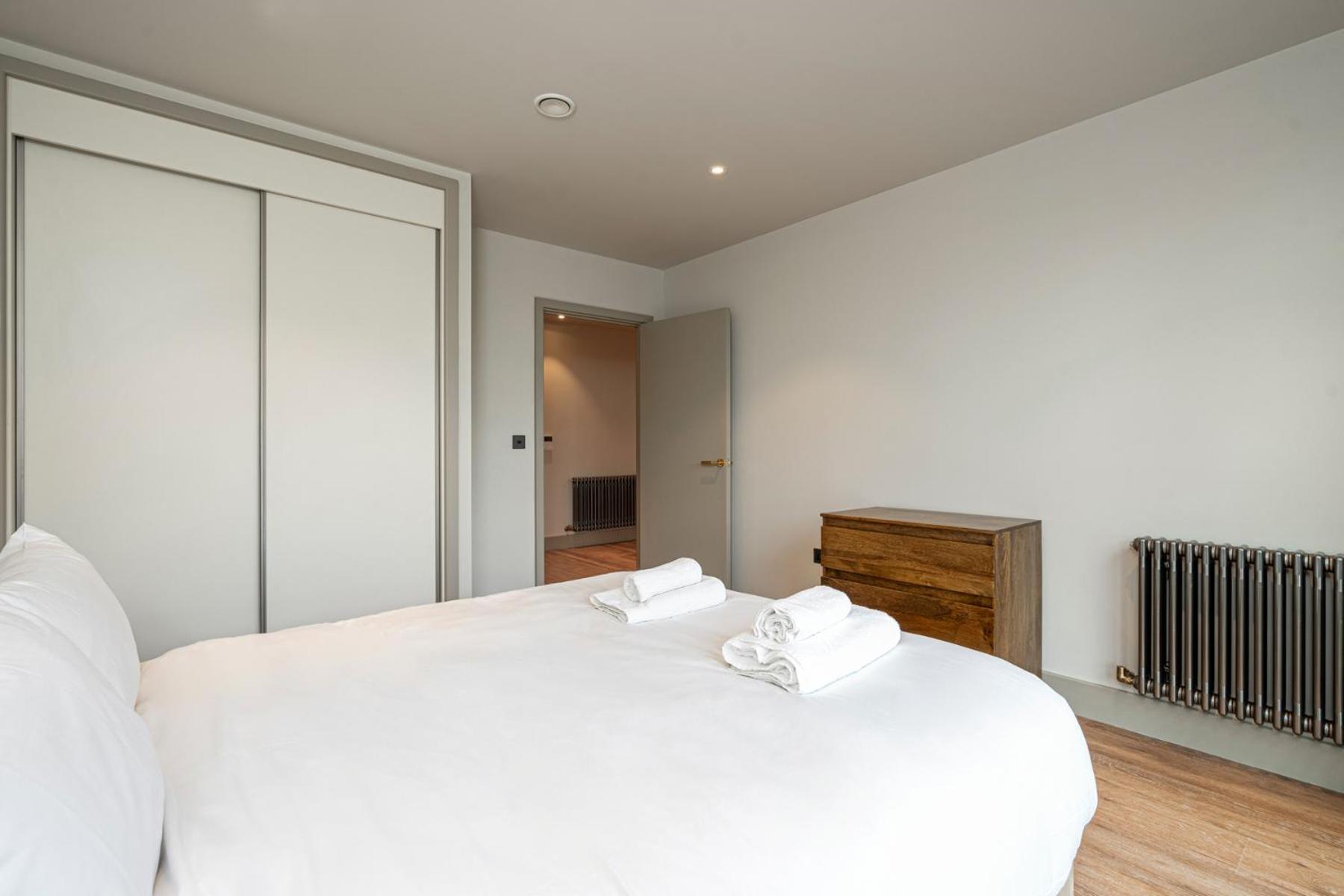 The Sessile Apartment