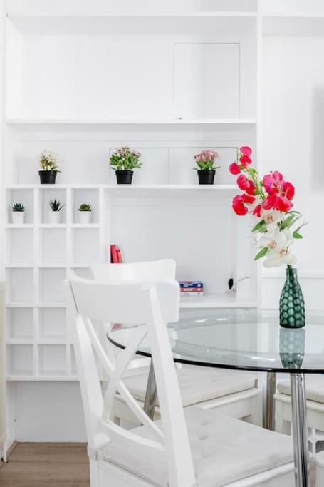 Bright 1-bedroom In Chelsea Appartement Londen