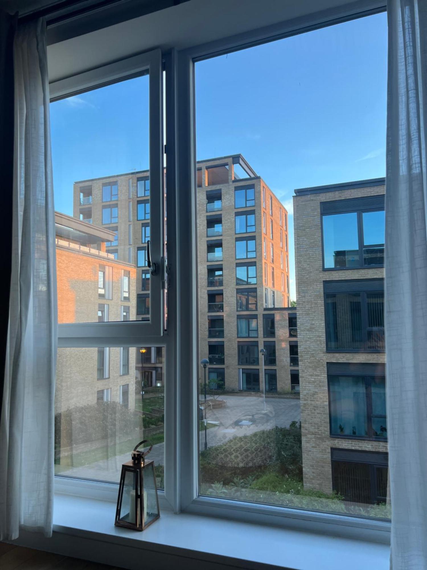 Modern Flat Your Stylish Escape London