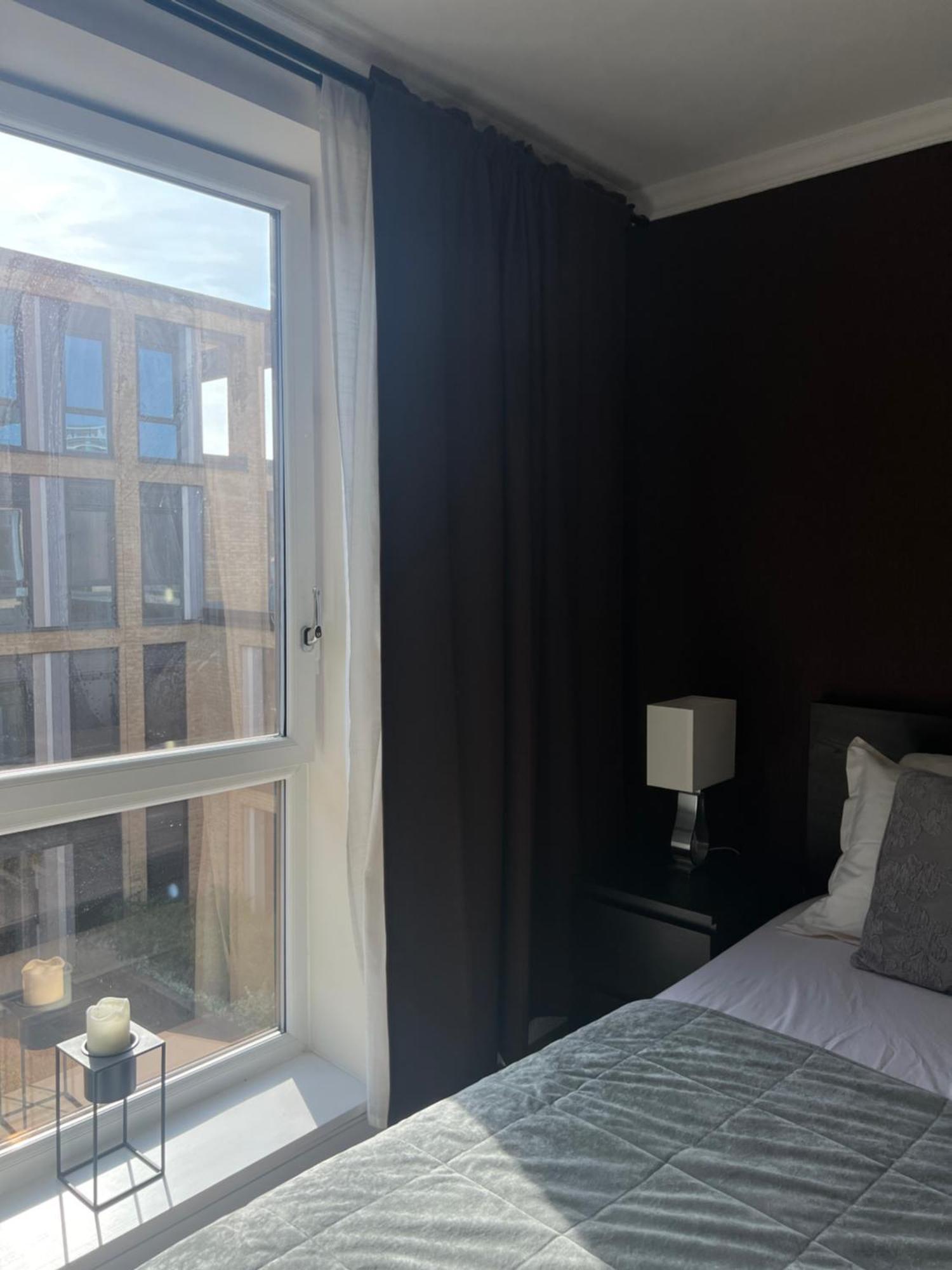Modern Flat Your Stylish Escape *