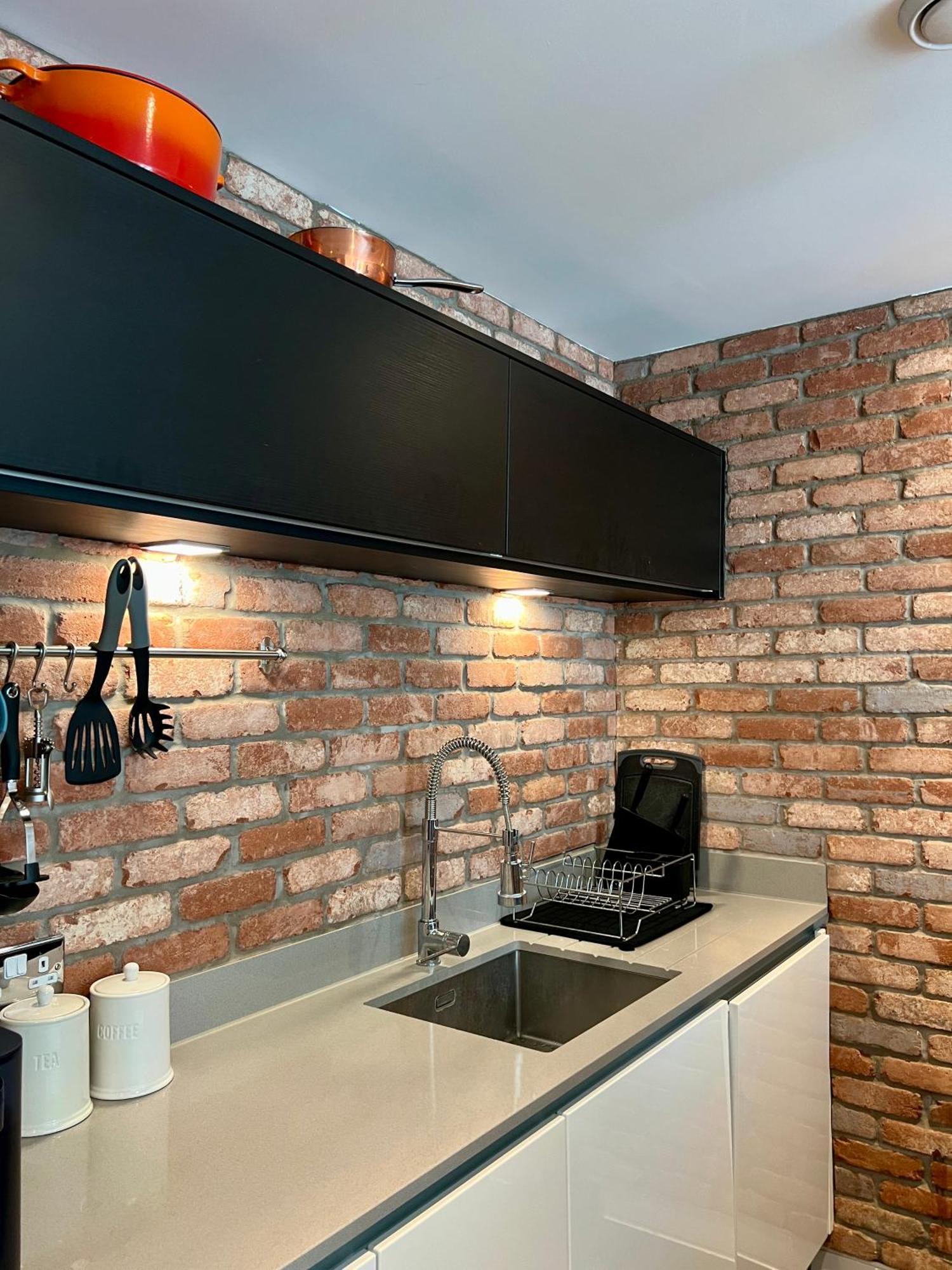 Modern Flat Your Stylish Escape Apartment London