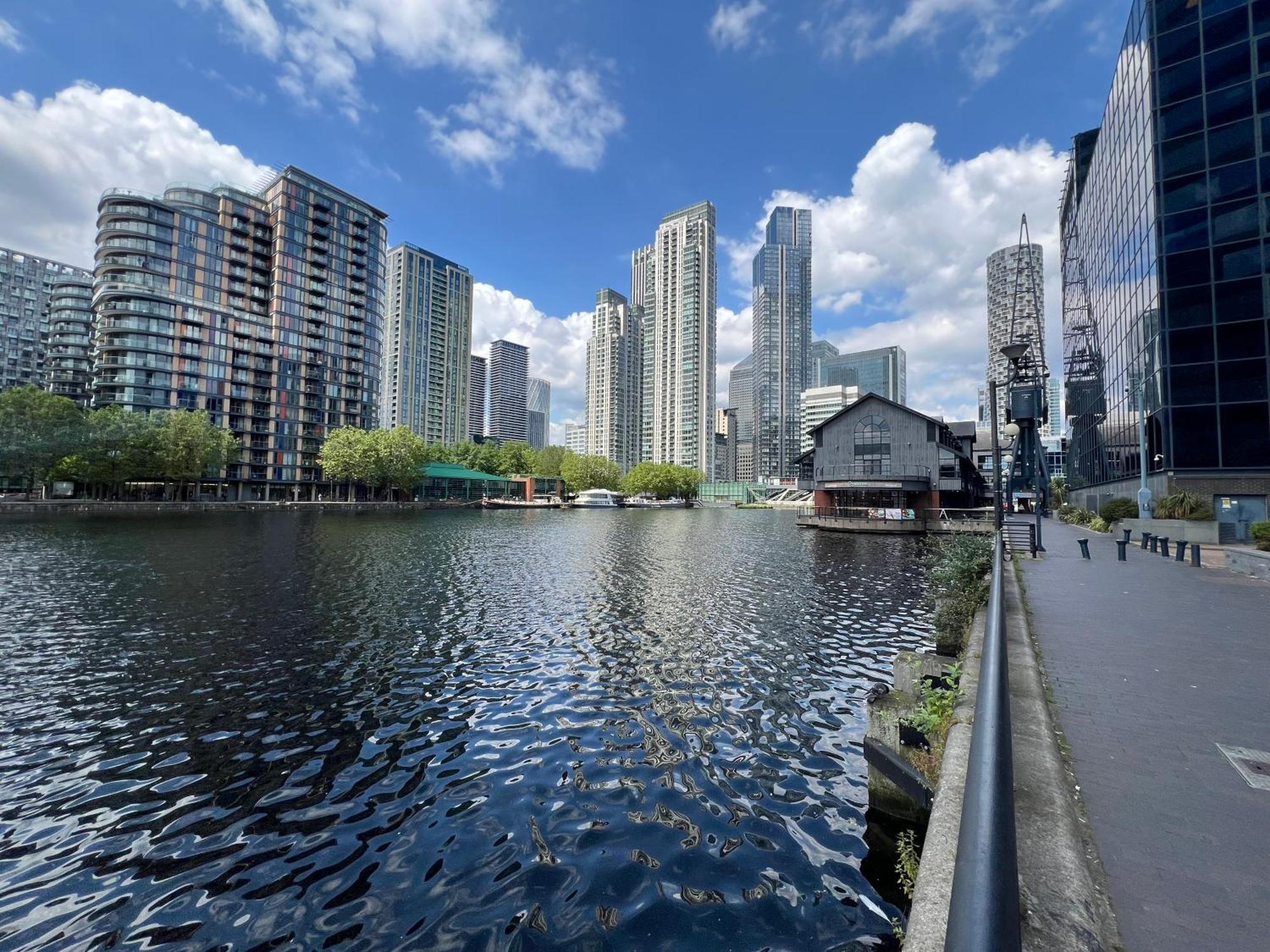 Apartamento Modern Ground Floor In Canary Wharf, Free Parking Londres