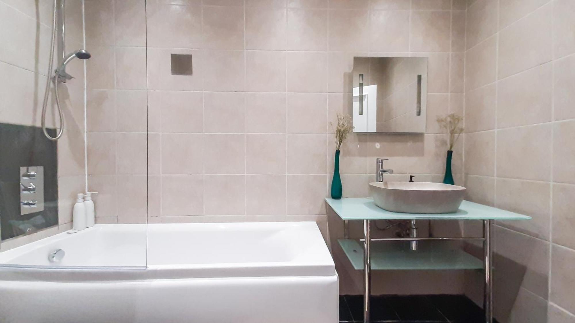 Enchanting 3 Bedroom Flat Appartement *