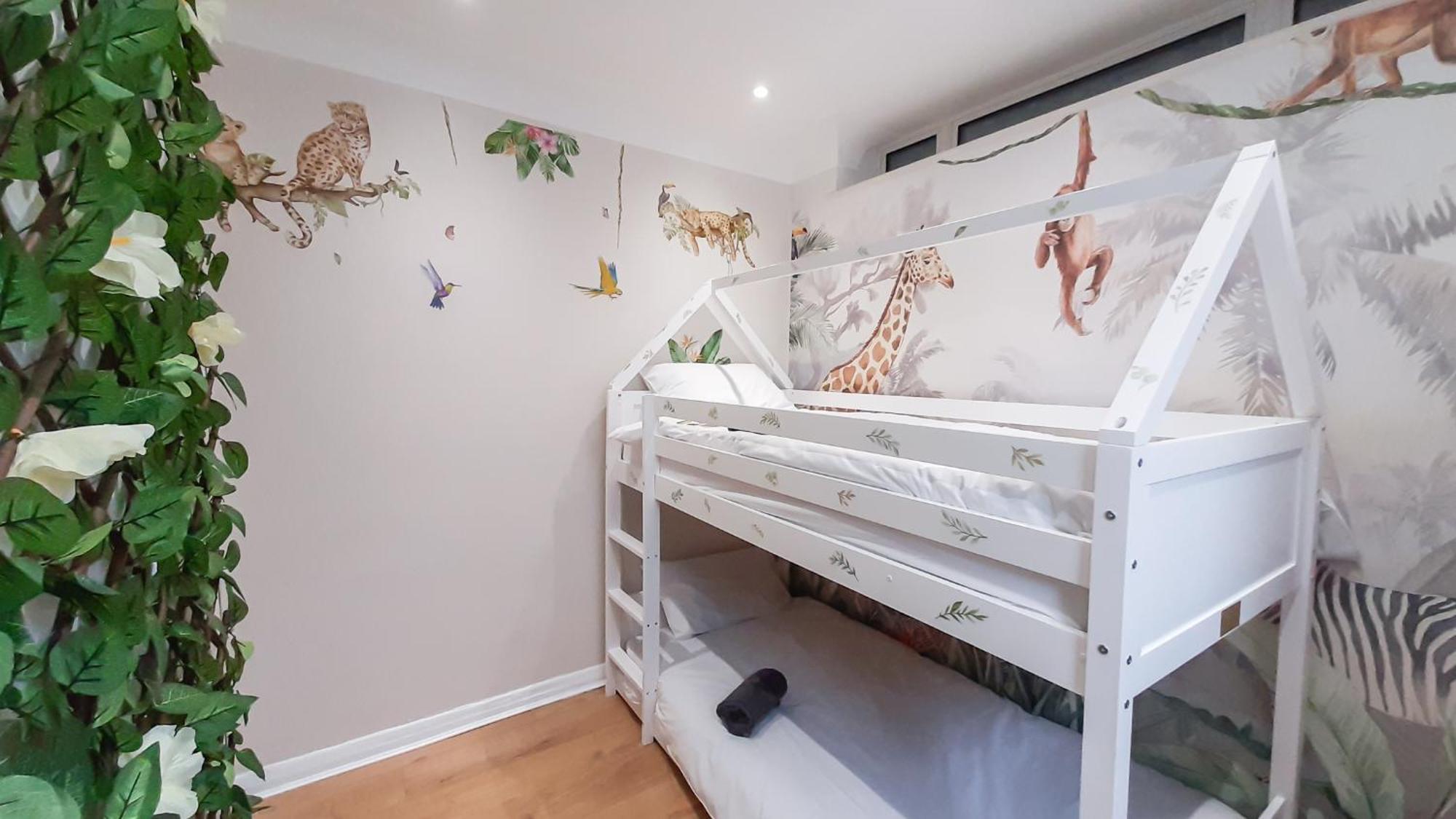 Appartement Enchanting 3 Bedroom Flat *