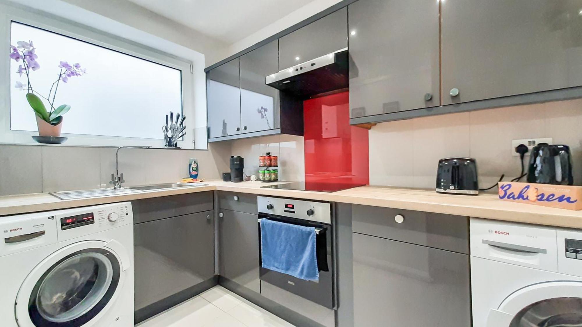 Appartement Enchanting 3 Bedroom Flat