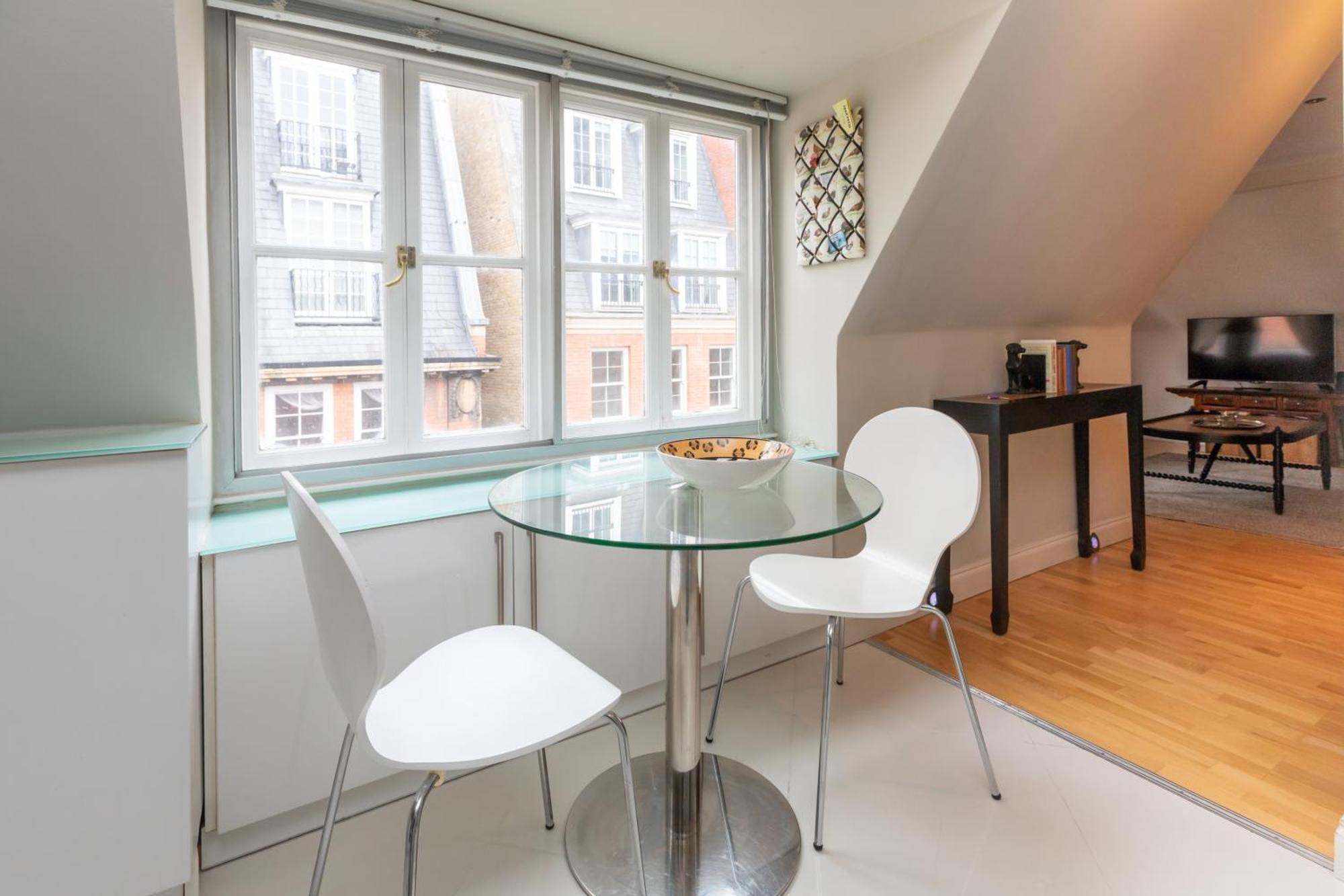 Modern Floor 2bd Flat - Kensington Appartement *