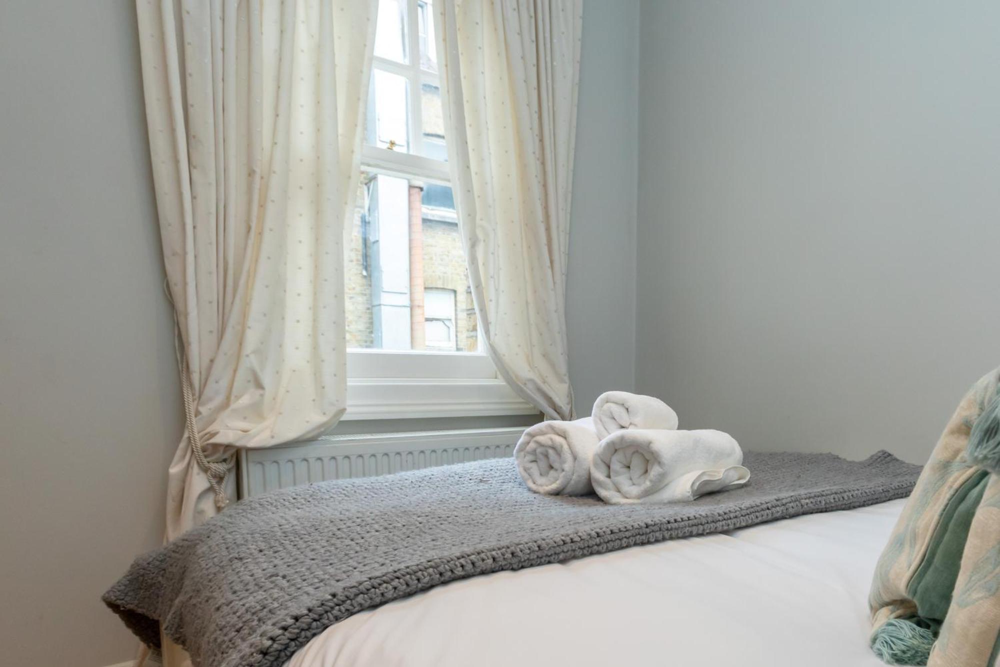 Modern Floor 2bd Flat - Kensington Londres