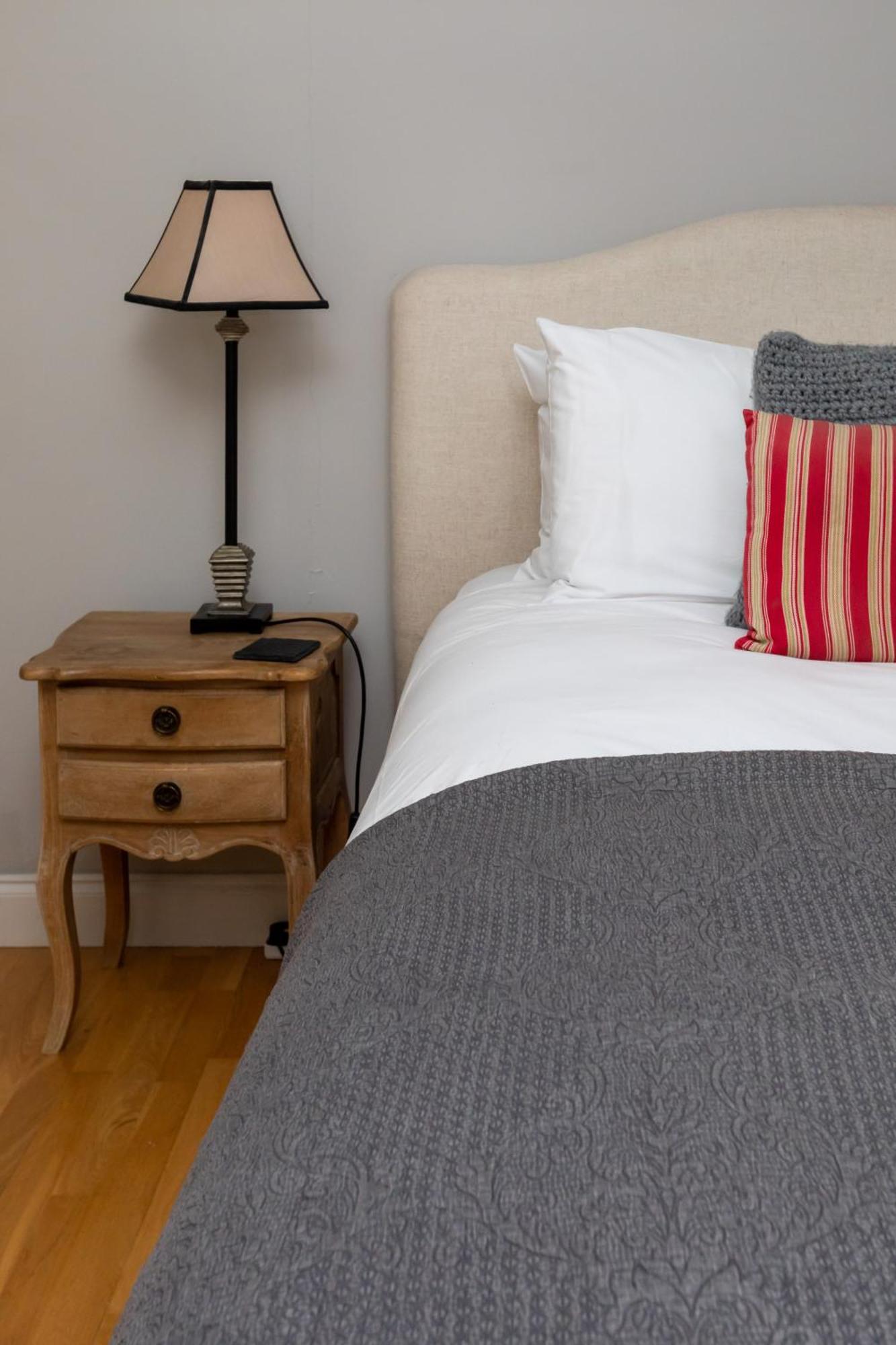 Modern Floor 2bd Flat - Kensington * Londres