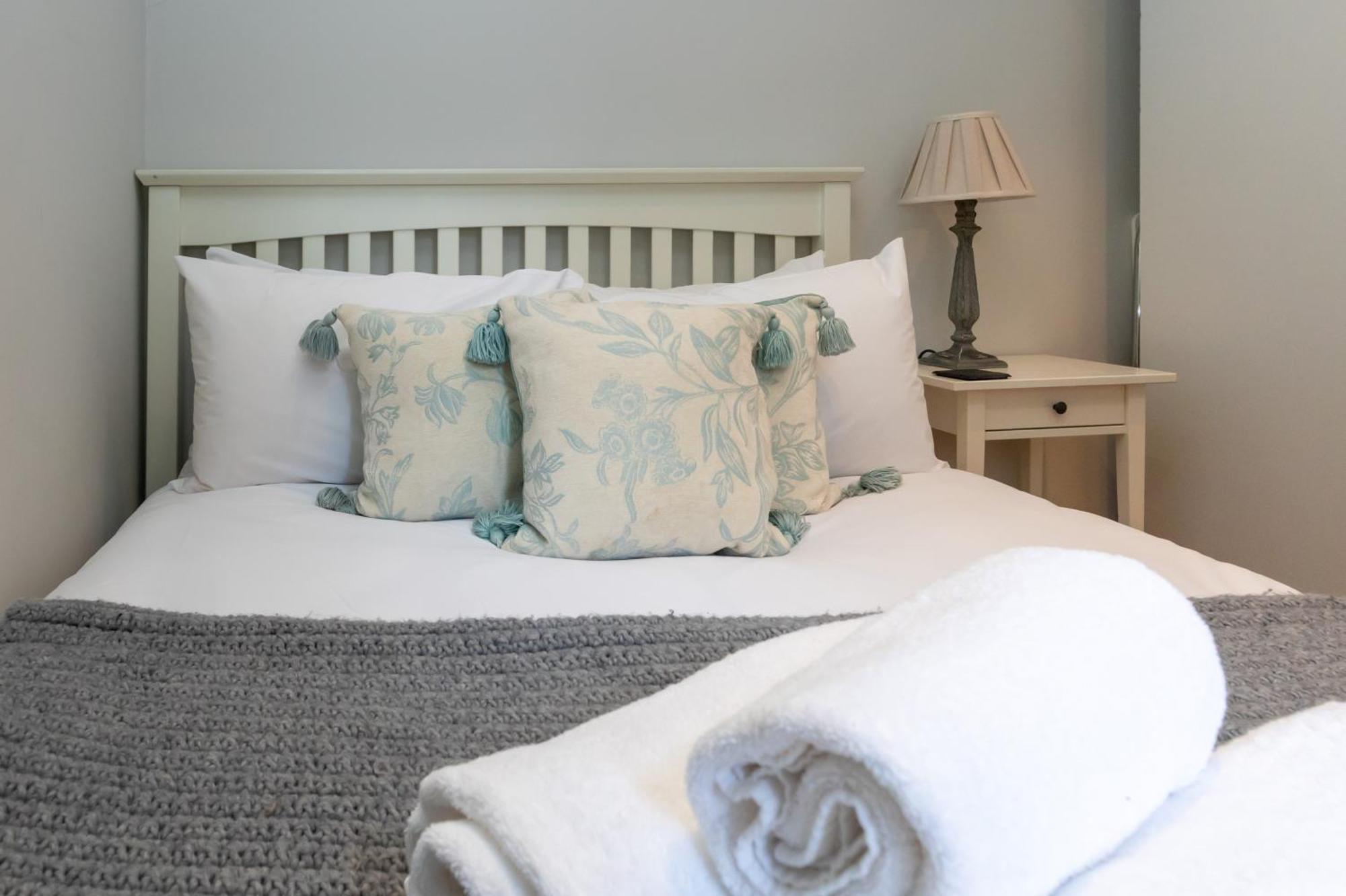 Modern Floor 2bd Flat - Kensington Appartement *