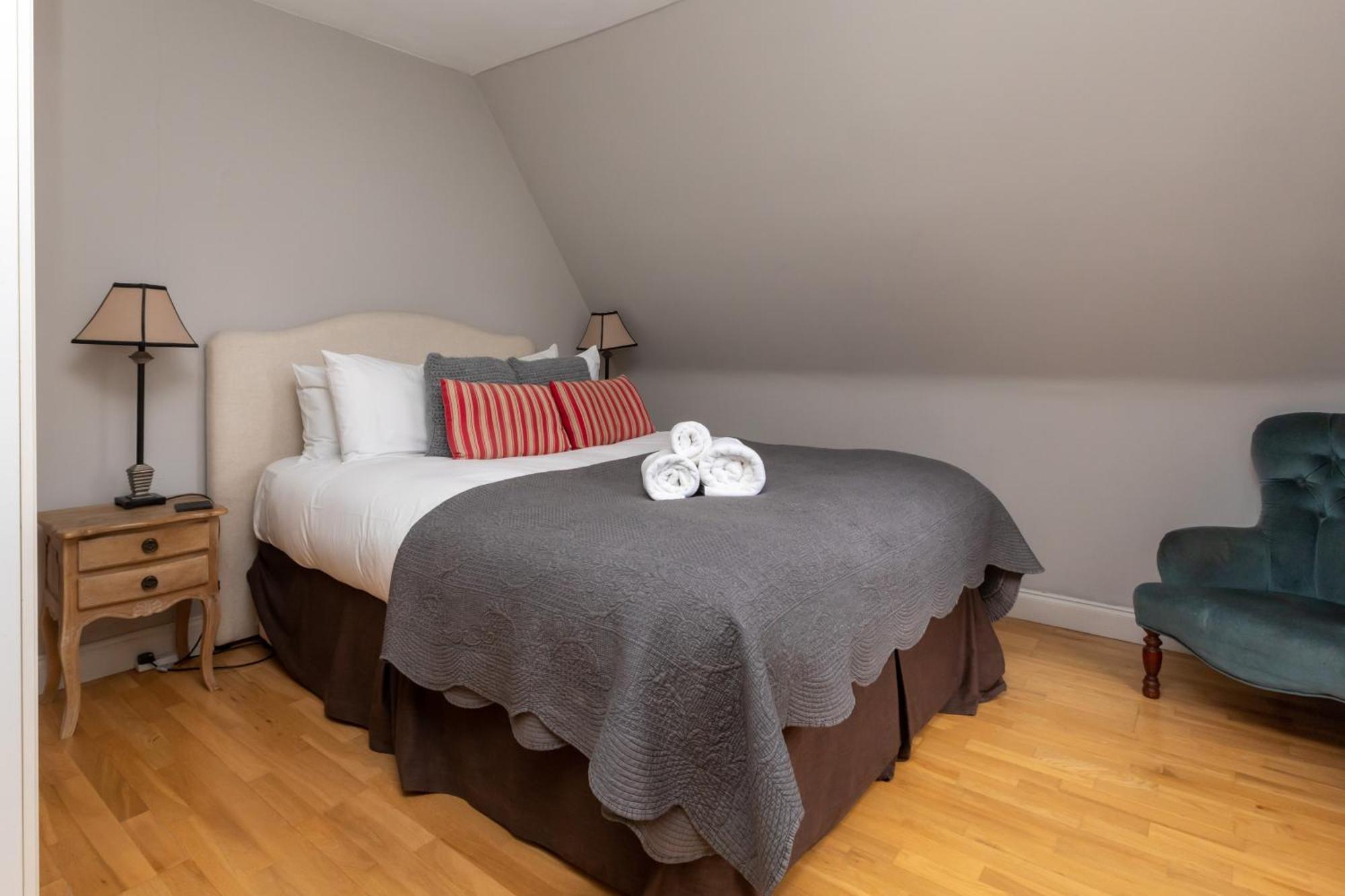 Modern Floor 2bd Flat - Kensington Appartement Londres