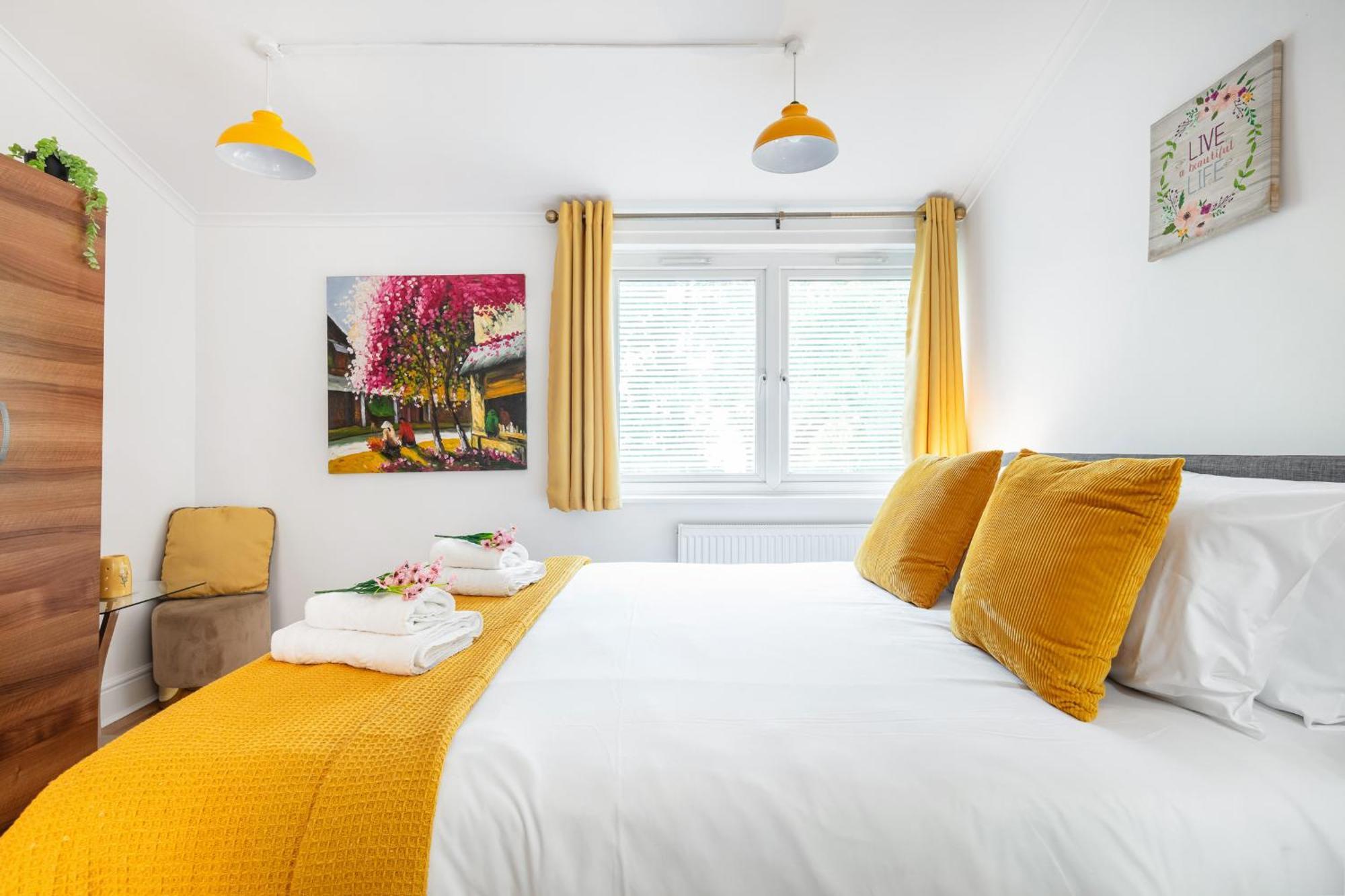 Apartment Perfect Location 2bed 2bath *