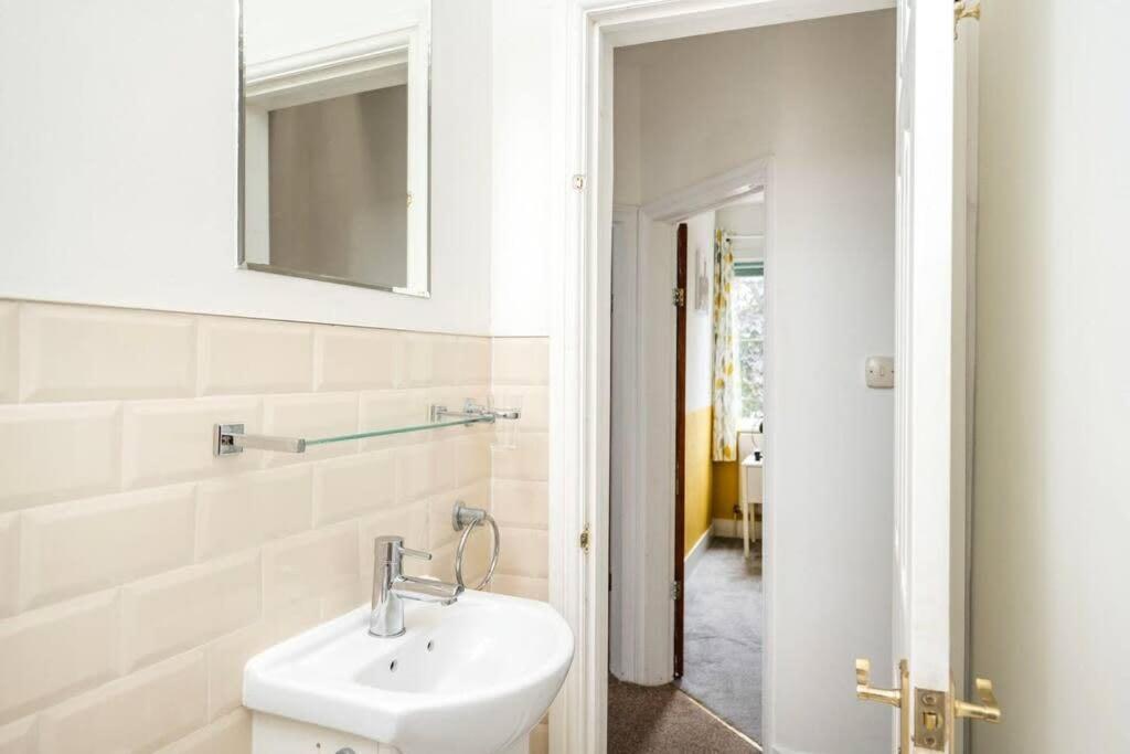 3br House A Perfect Group Getaway Hébergement de vacances *