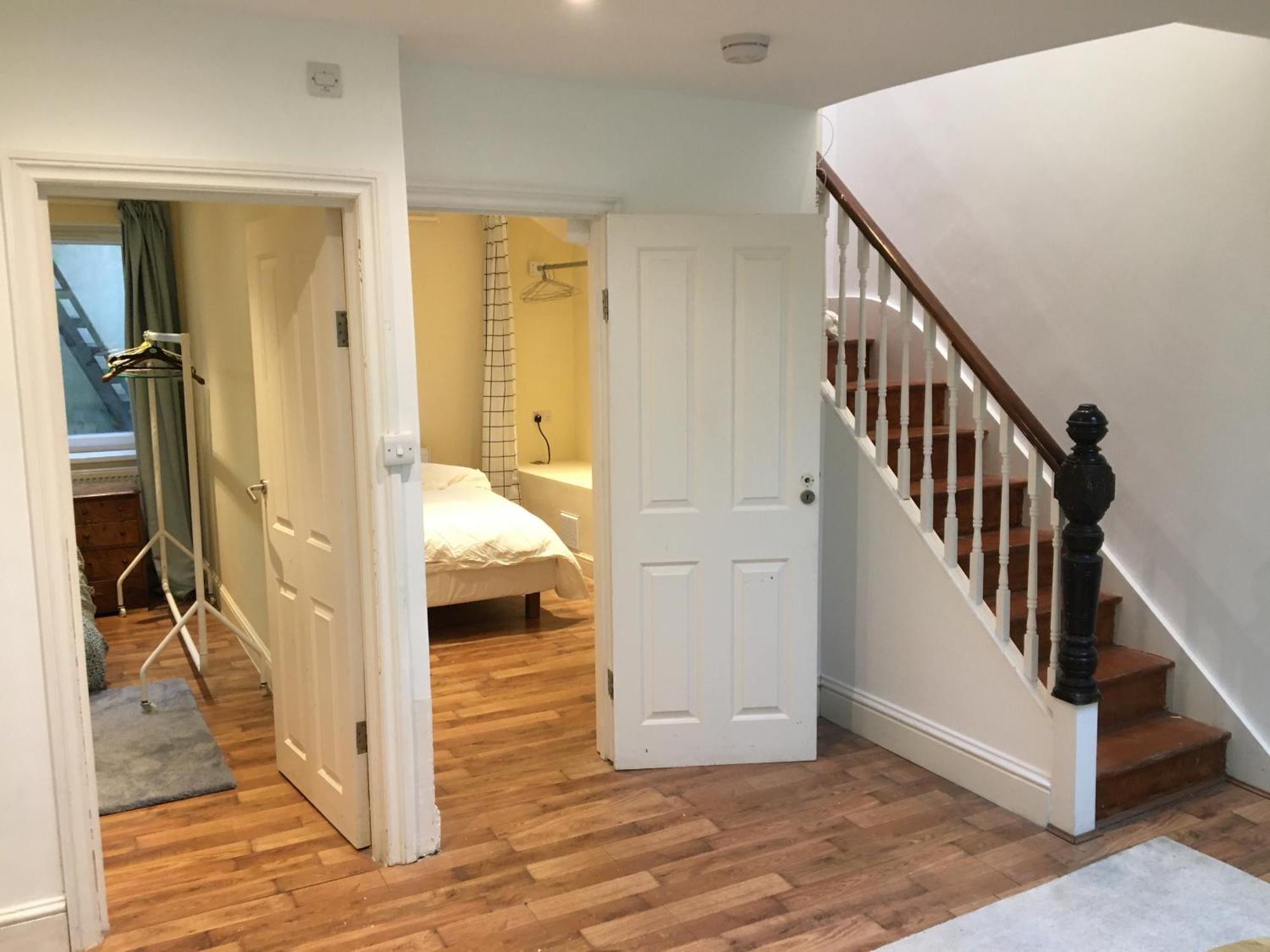 Spacious Duplex Flat * Londres
