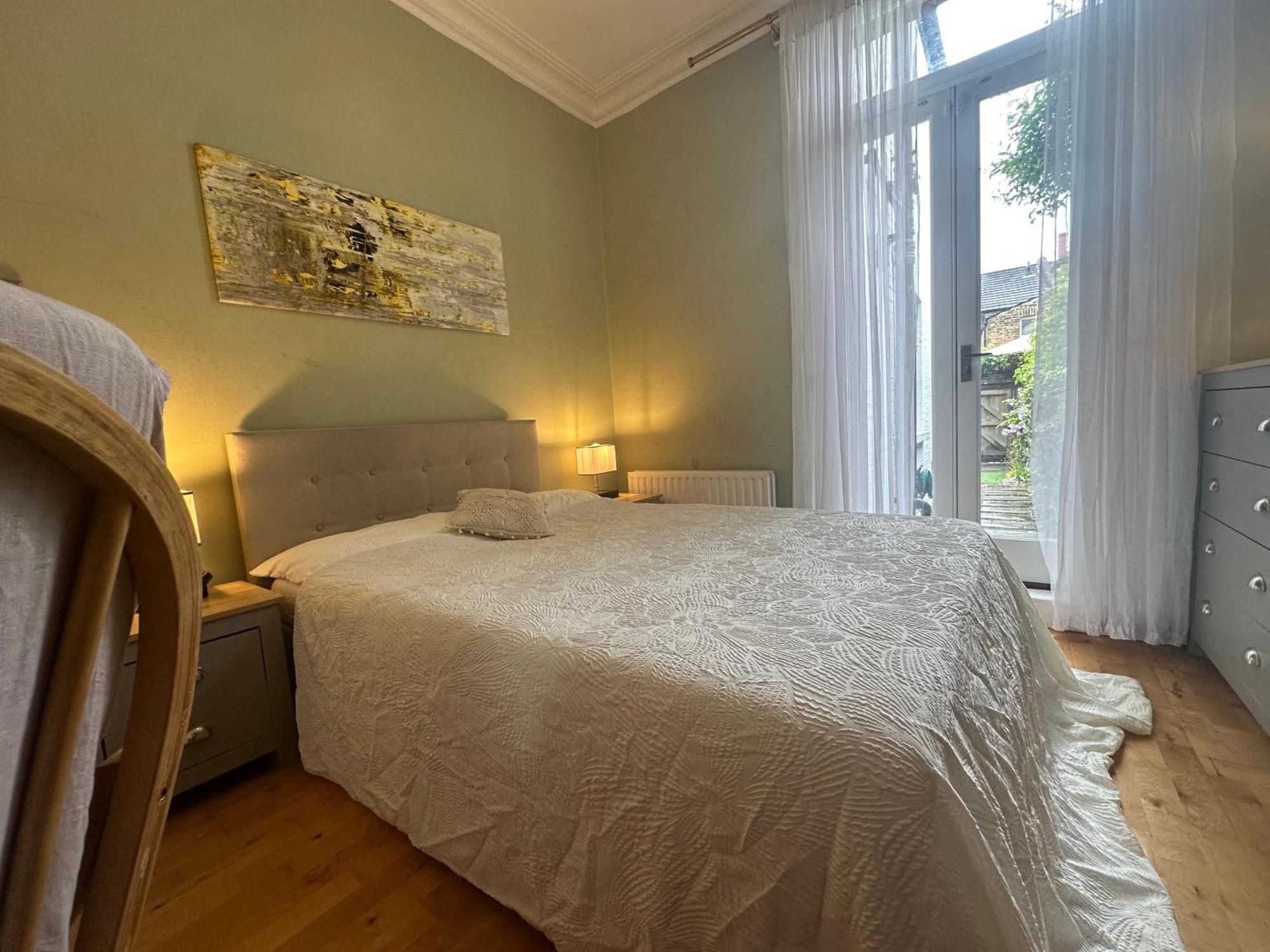 My Sky Secret Garden 1 Bedroom London