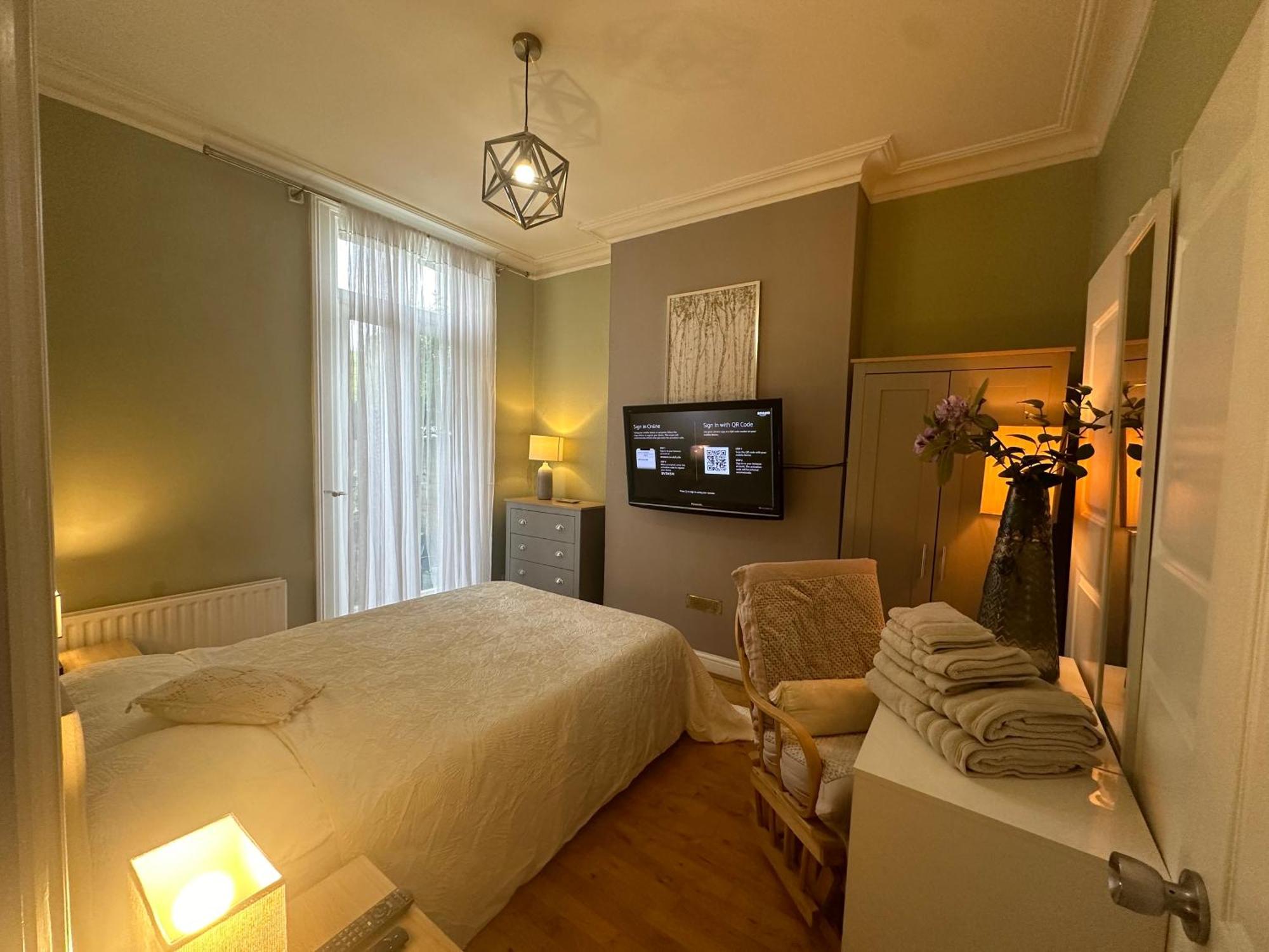 My Sky Secret Garden 1 Bedroom London