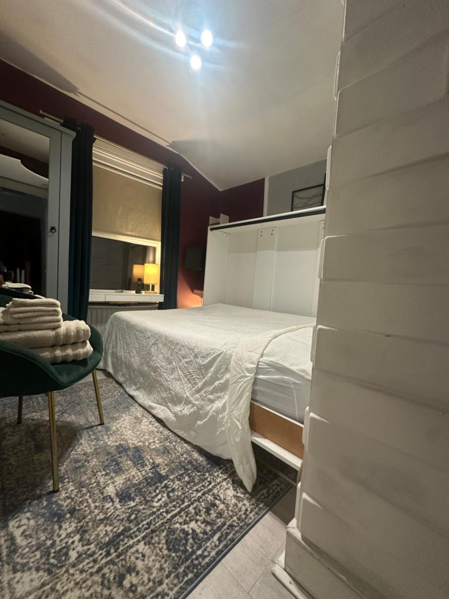 My Sky Secret Garden 1 Bedroom London