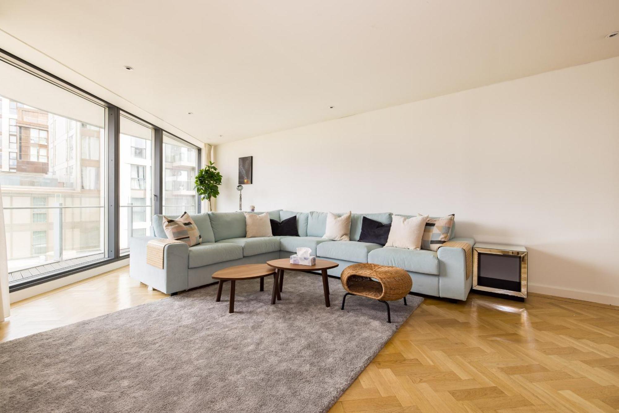 Spacious, Modern 3-bed Appartement