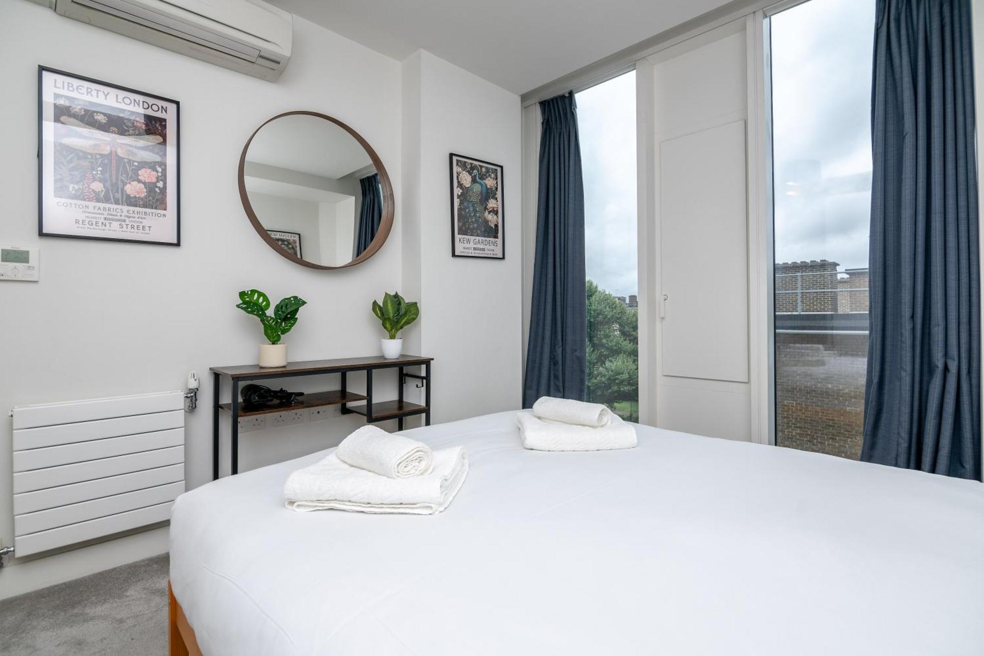 Appartement Chic & Stylish 2-bed In The Heart Of *